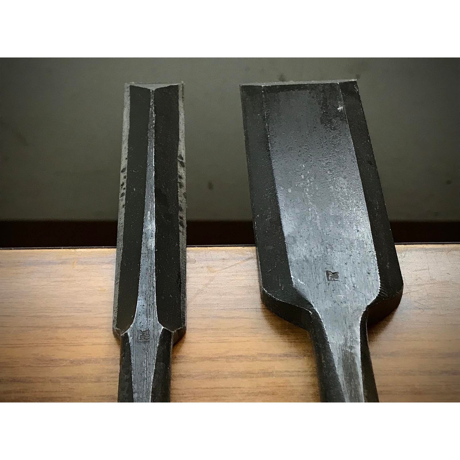 旧在庫 菊弘丸 鑿セット(大月のみ、本月のみ) 掘り出し物 菊弘丸 本突き組鑿 48,24mm