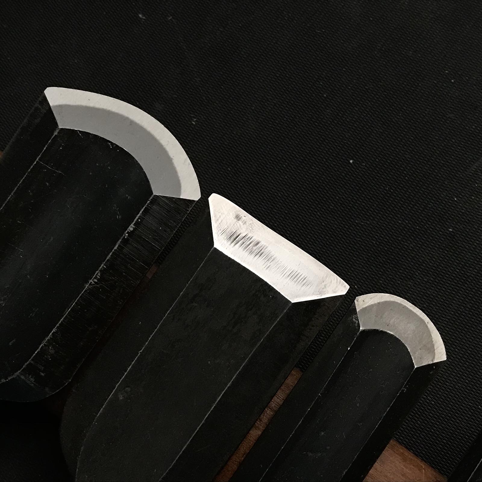 #13 Old stock Soto maru chisels set with white steel 掘出し物 外丸組鑿 6本組 Sotomarunomi