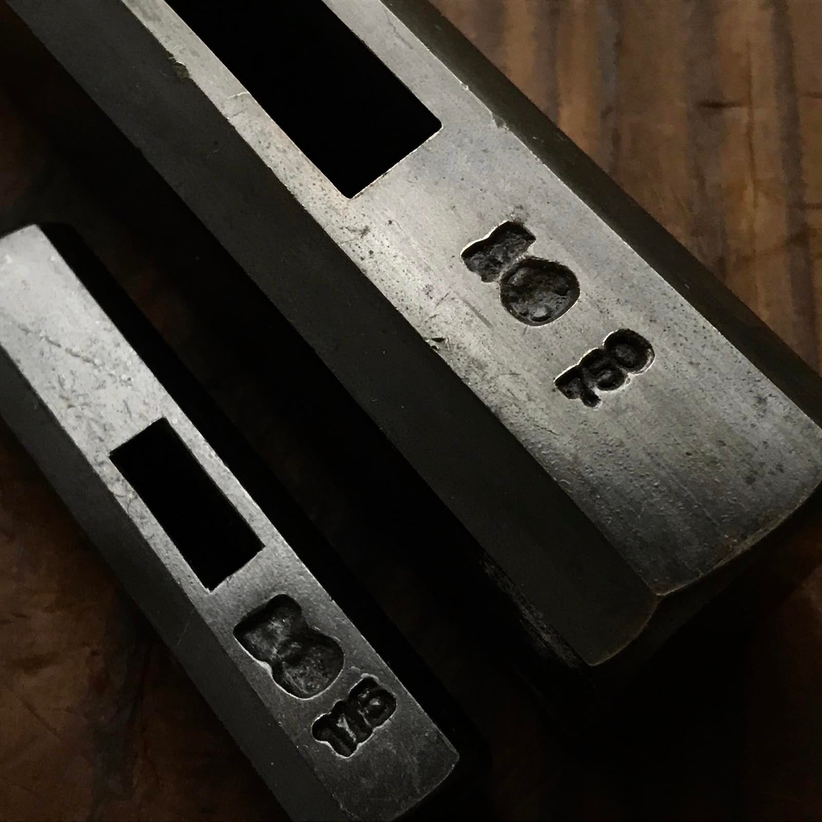 Old stock for beginner Marumasu Octagon Hammers Blacksmith finish 掘出し物 丸增 八角玄翁 黒仕上