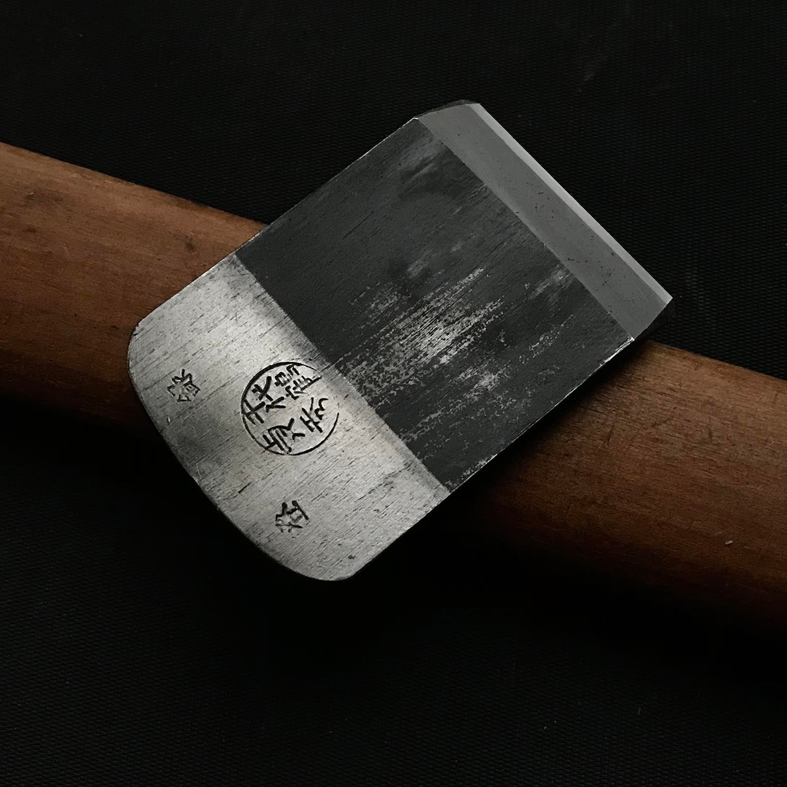 Seigetsu Standing Plane by Chiyotsuru Sadahide 3rd generation 三代目千代鶴貞秀 霽月 台直鉋 本赤樫台 42mm