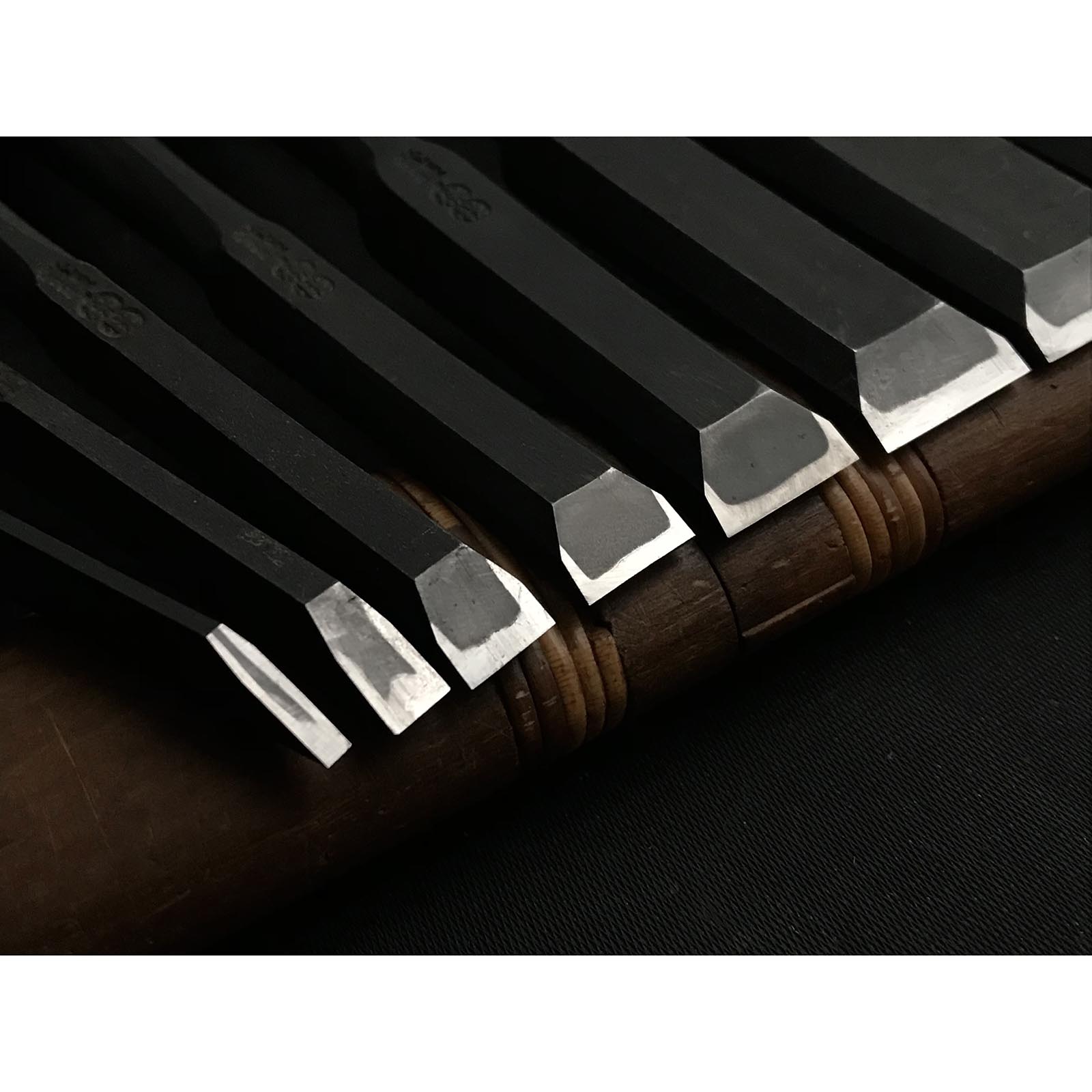 田斎 卓上ノミ 青鋼 おいれのみ 田斎作 黒仕上 追入組鑿