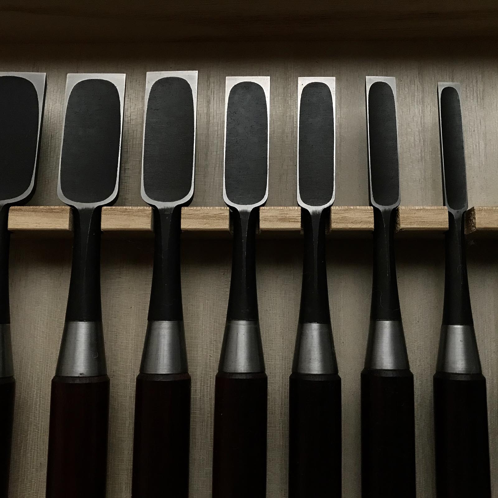 Hidari Ichihiro 3rd Bench chisels set by Yamazaki Shouzou 山崎正三作 左市弘 追入15本組鑿 Oirenomi