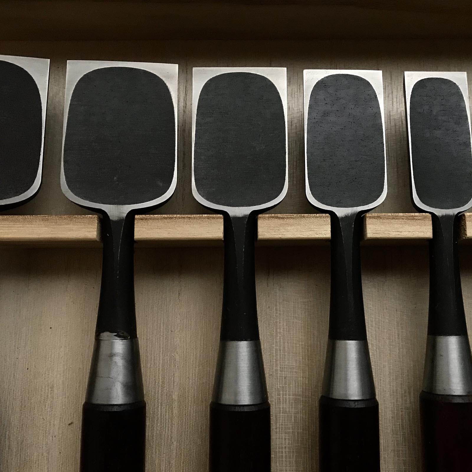 Hidari Ichihiro 3rd Bench chisels set by Yamazaki Shouzou 山崎正三作 左市弘 追入15本組鑿 Oirenomi
