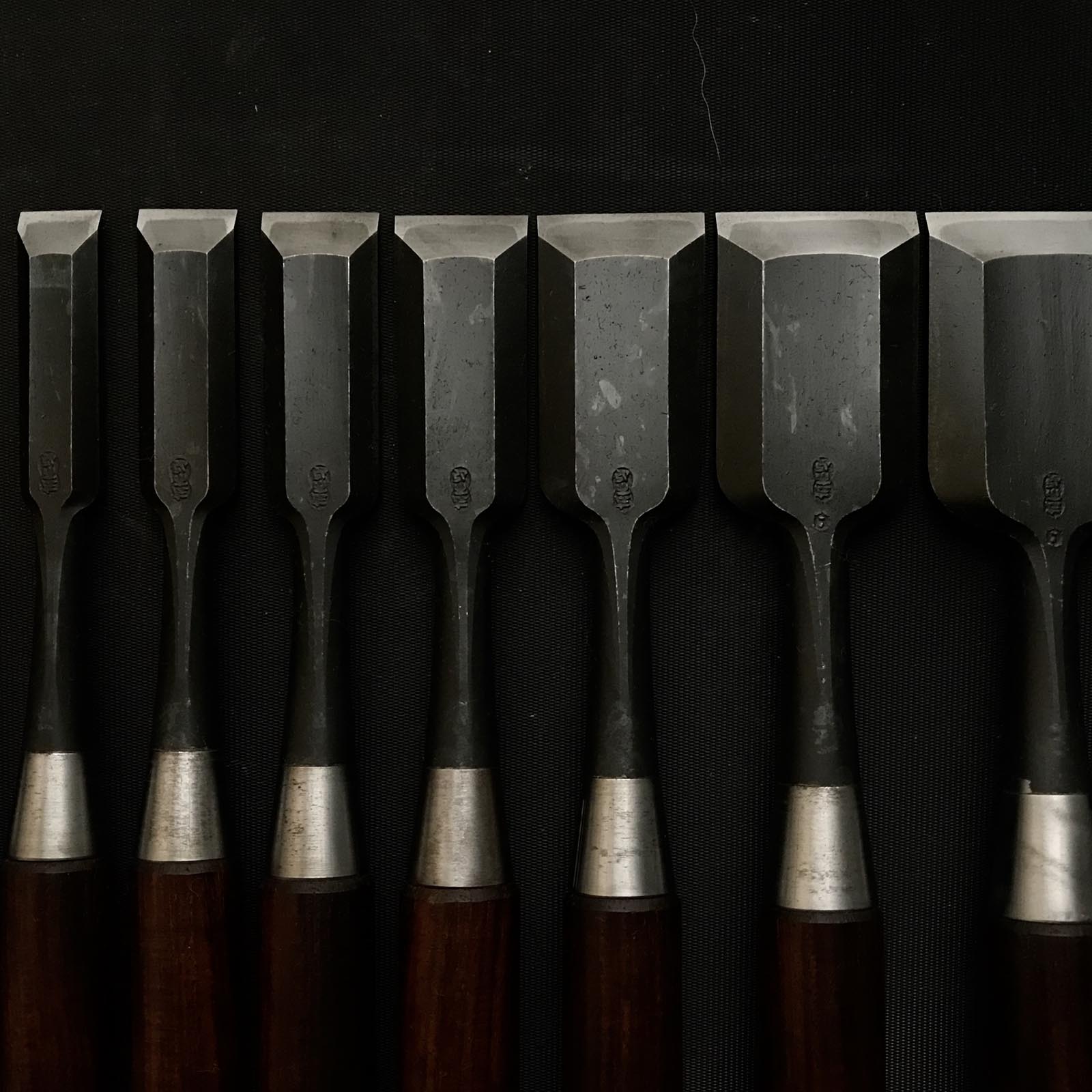 Hidari Ichihiro 3rd Bench chisels set by Yamazaki Shouzou 山崎正三作 左市弘 追入15本組鑿 Oirenomi