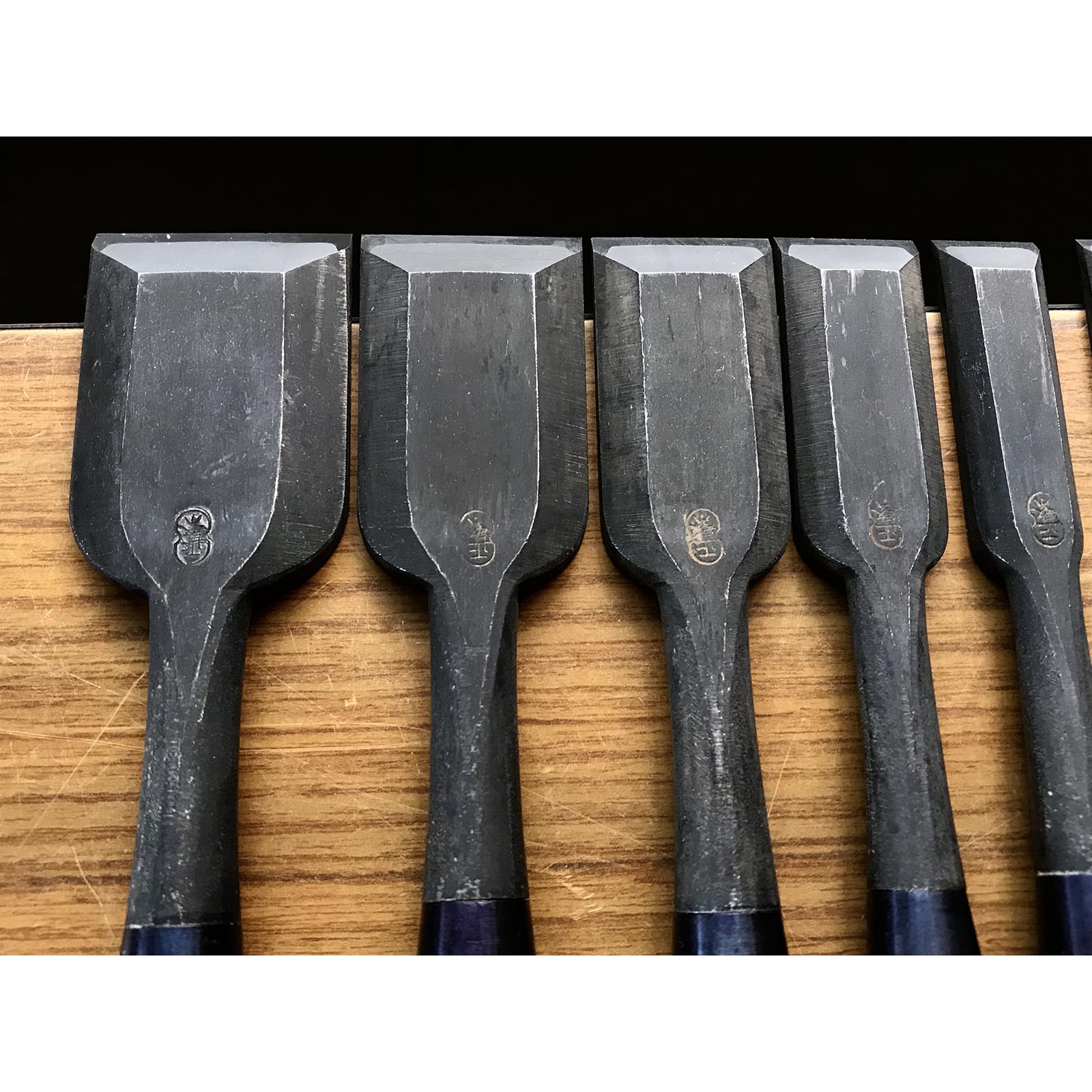 Old stock Masashige Bench chisels set by Masataka Miyawaki 掘出し物 宮脇正孝氏 正繁 追入組鑿 Oirenomi