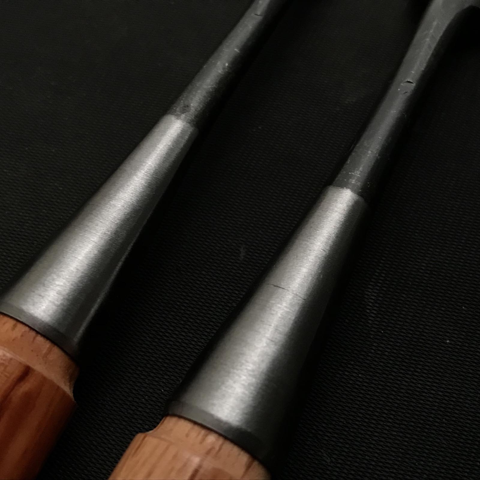 Spoon chisels Carving chisels with white steel 炭焼 丸曲鑿 青紙鋼