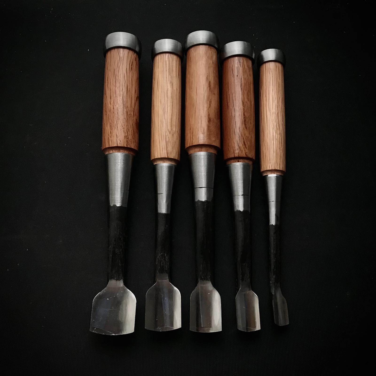 Nomikatsu Spoon chisels Carving chisels with white steel のみ勝 丸曲鑿 青紙鋼 –  YAMASUKE KurashigeTools