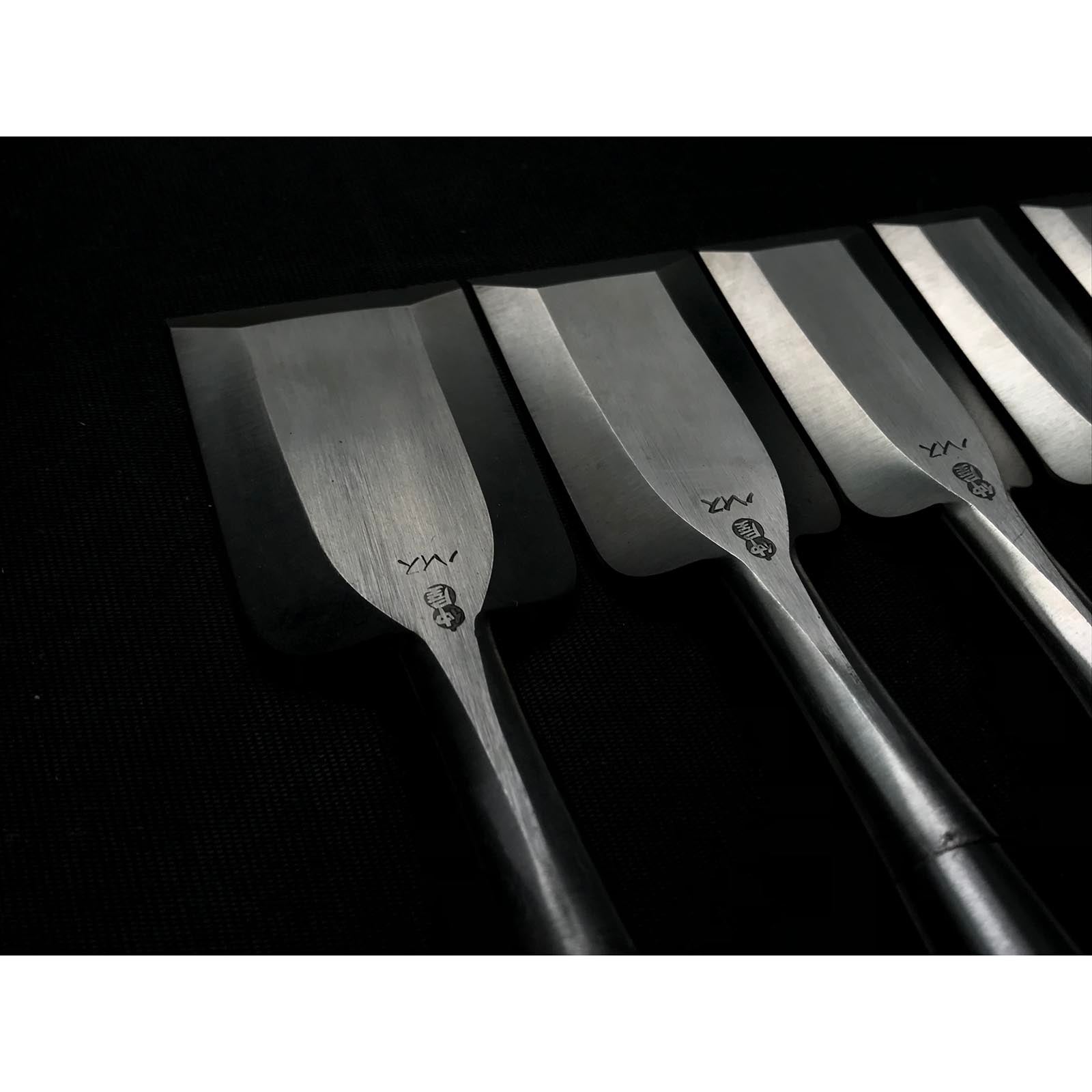 Old stock Wholesaler stamp Sukemaru 4th High-Speed Steel Bench chisels set 掘出し物 四代助丸 問屋銘 ハイス鋼追入組鑿 Oirenomi