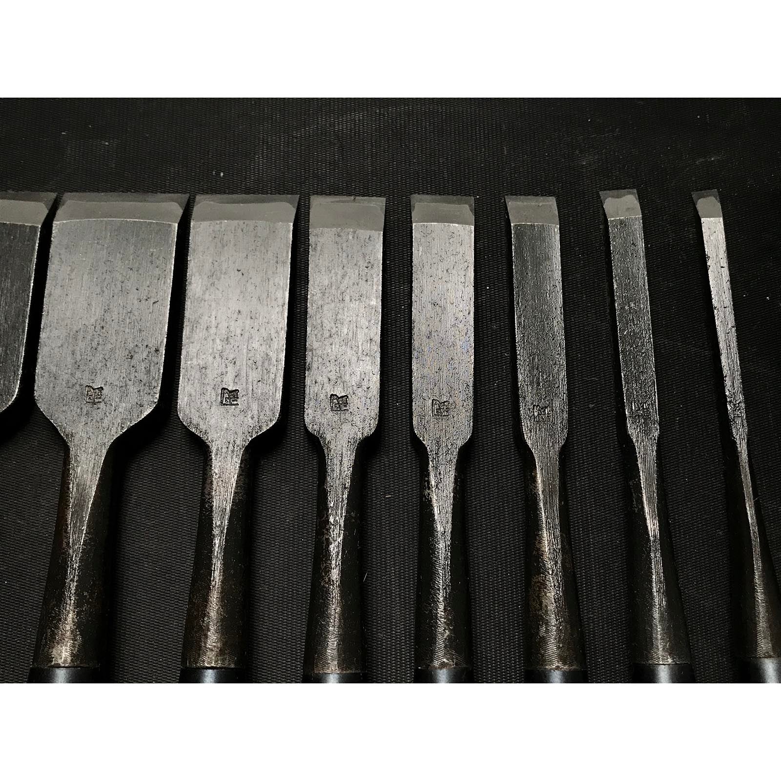 Kanetake Kaku-uchi Type Bench chisels set by Takahashi Norikazu 高橋典三作 カネ武 角打追入組鑿 Oirenomi