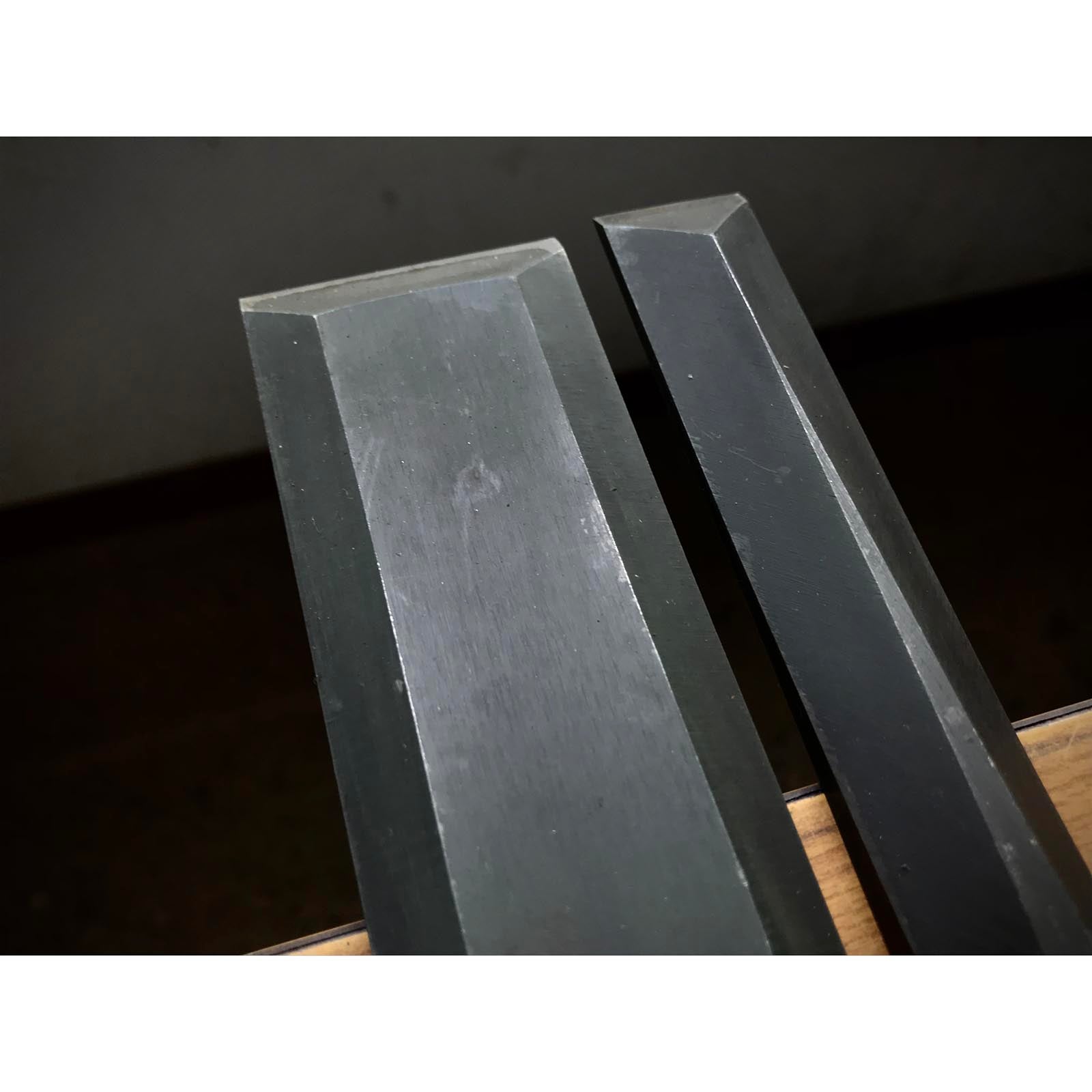 Old stock #2 Kunikei Slick Chisels set by Ikeda Yoshiro (Ootsuki-nomi, Hontsuki-Nomi) 掘出し物 池田慶郎氏 三代目国慶作 本突き組鑿 48,24mm