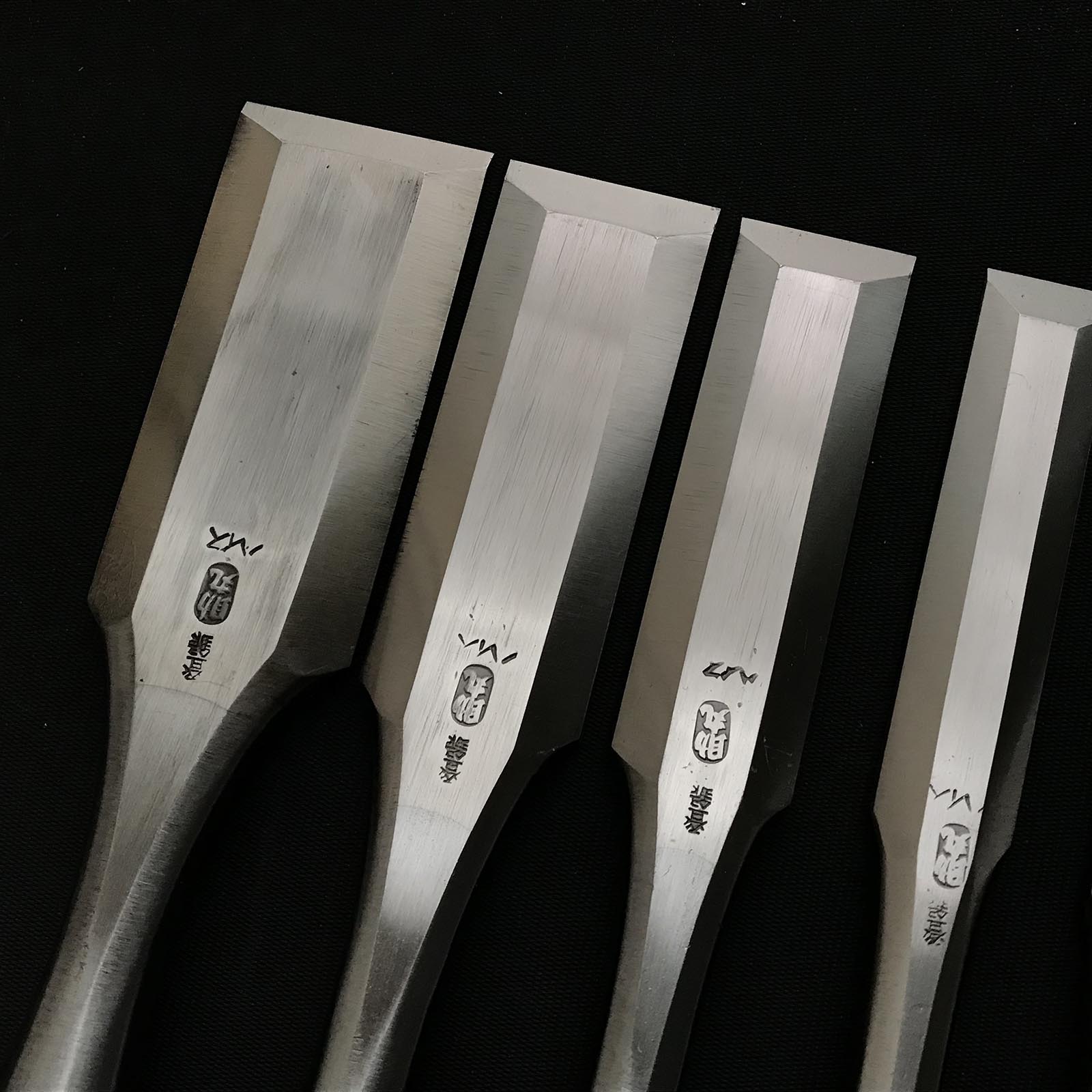 Sukemaru 4th High-Speed Steel Damekiri chisels by Usui Yoshio 四代助丸 碓氷淑郎 ハイス鋼 ダメ切り鑿 三本裏 Damekirinomi