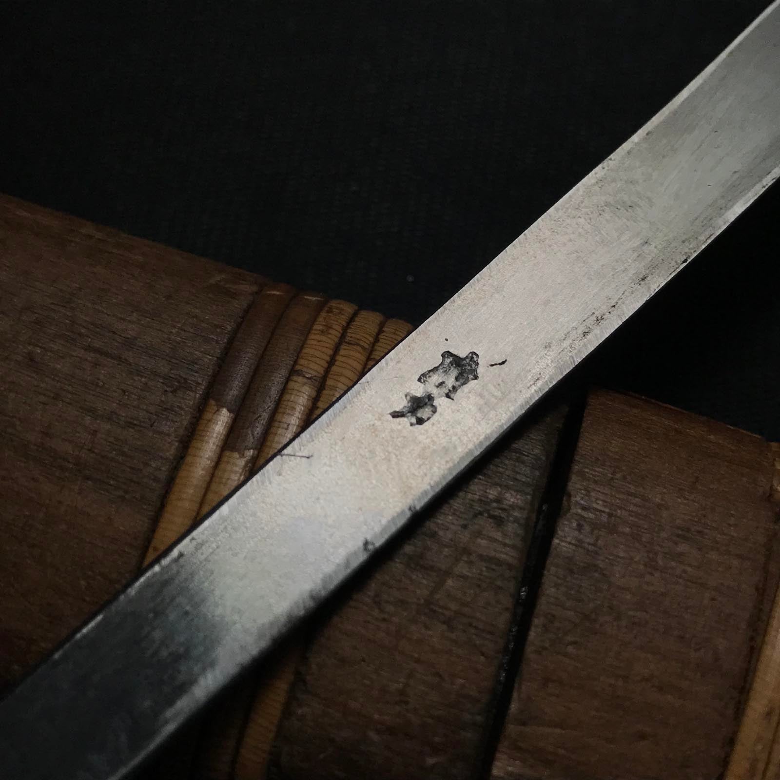 Old stock Toramaru kiridashi Kokatana with white steel 掘出し物 虎丸 細切出小刀 右 9mm
