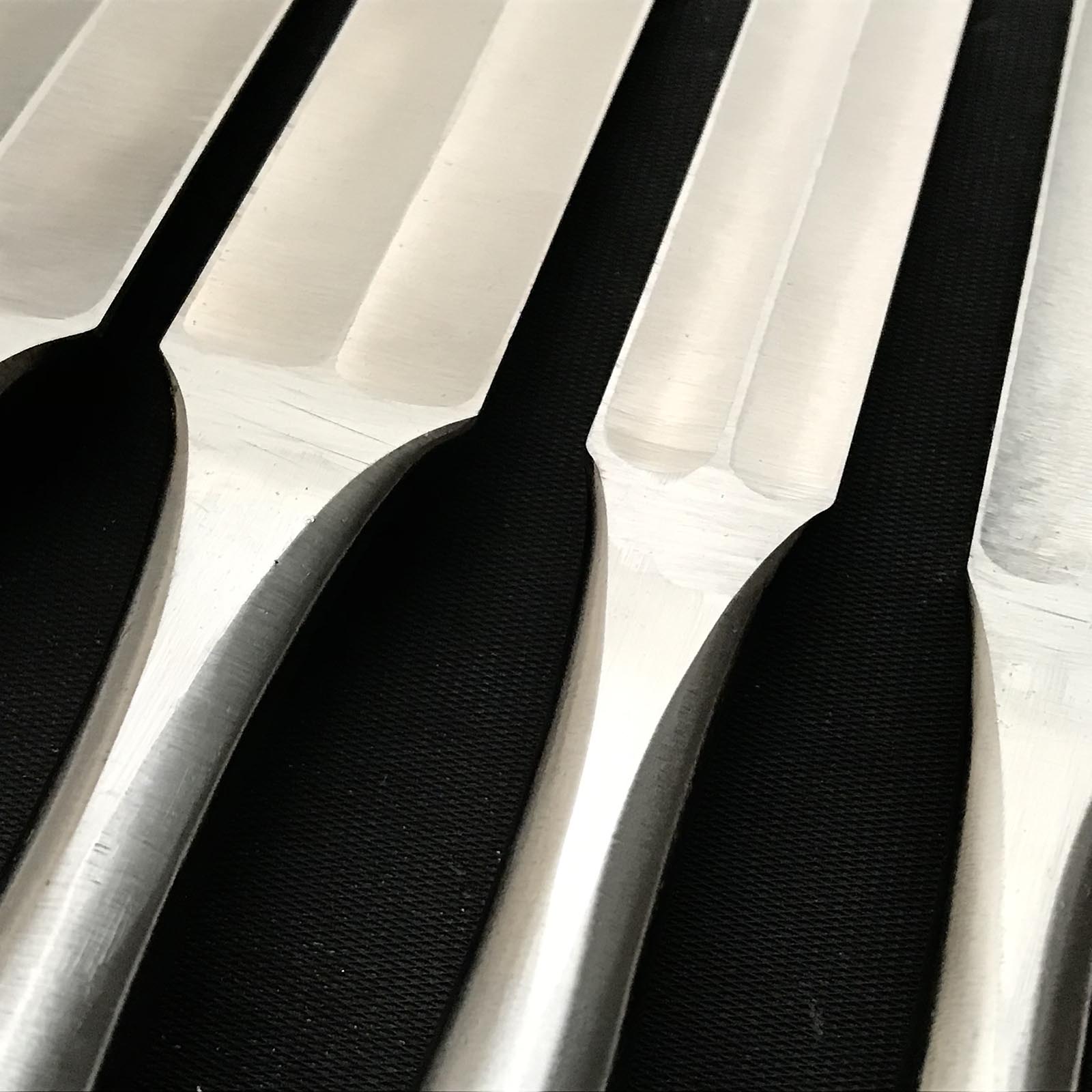 Sukemaru 4th High-Speed Steel Damekiri chisels by Usui Yoshio 四代助丸 碓氷淑郎 ハイス鋼 ダメ切り鑿 三本裏 Damekirinomi