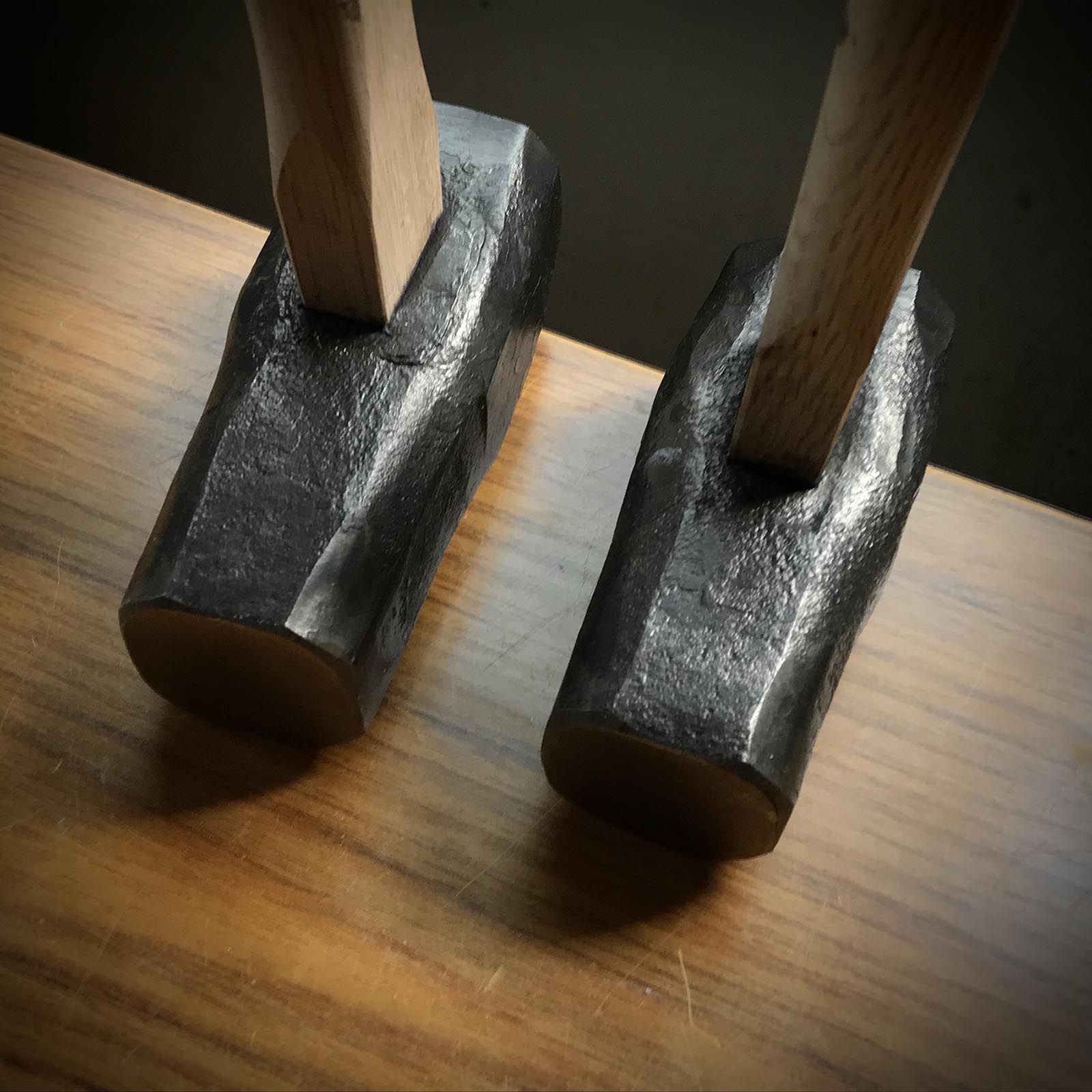 鍛冶屋道具 火造槌柄付 1.1kg, 1.3kg