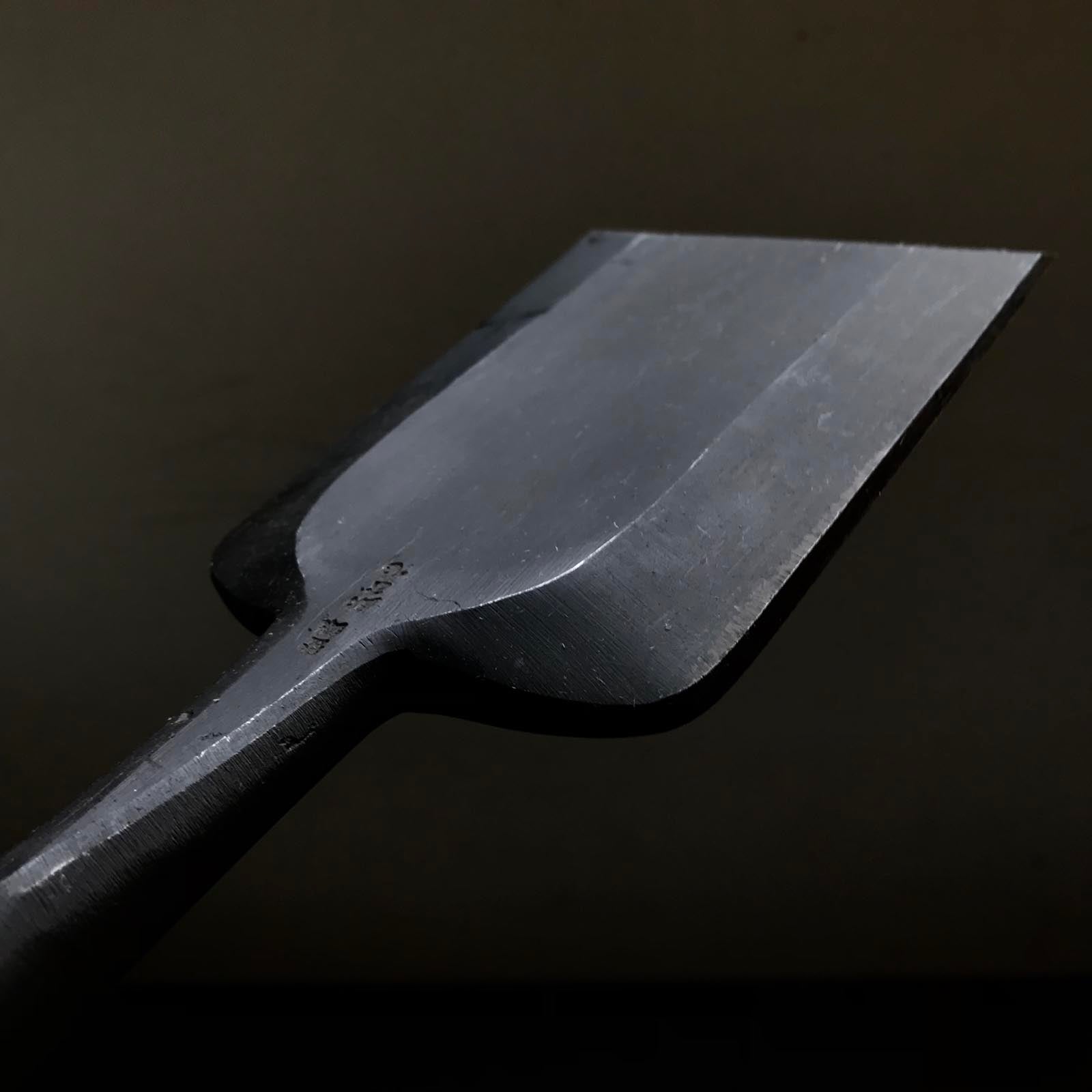 助正 幅広叩き鑿 白鋼付木工ノミ 助正黒仕上 幅広叩き鑿 75,90mm たたきのみ
