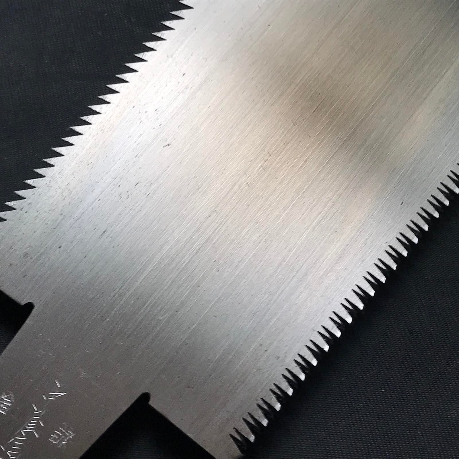 #R4 Ready to use! Old stock Double Edge (Ryoba) Saw with Eddy Type Handles set by Kurashige 直ぐ使い 倉重栄助氏目立 渦巻き柄 両刃鋸 270mm