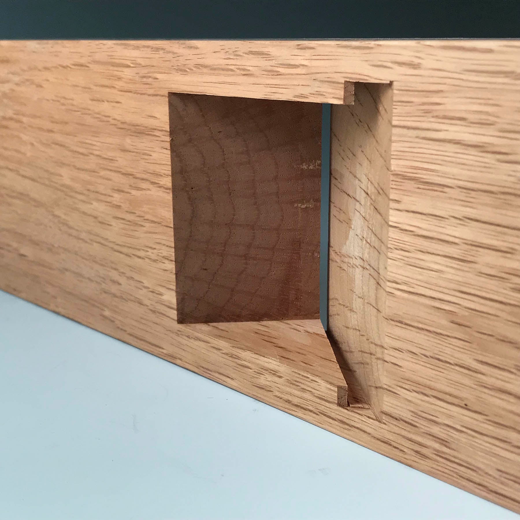 Plane wooden body (Kanna-Dai) JAPANESE Red oak By Koyoshiya 鉋用堀台 赤樫 寸八 小吉屋作