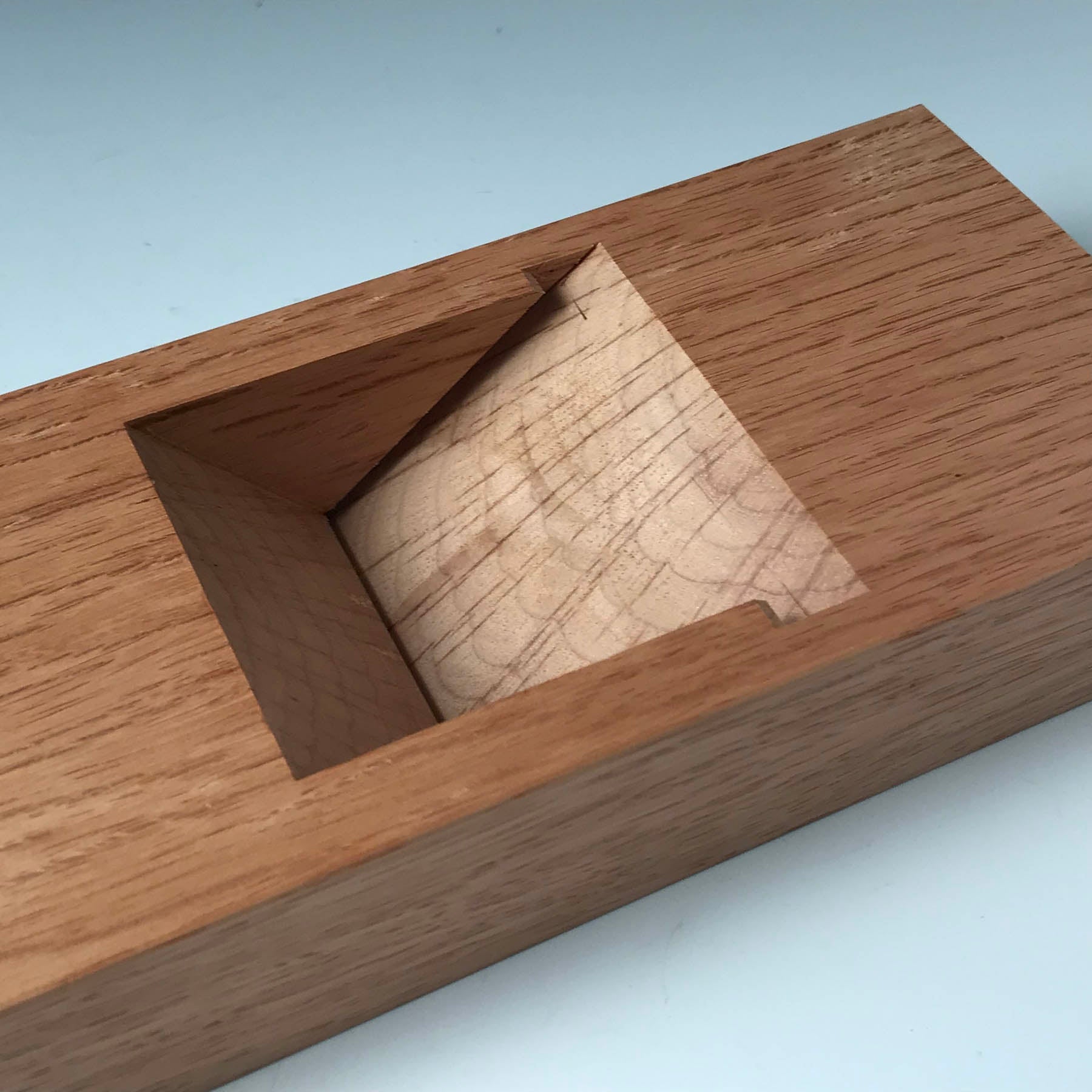 Plane wooden body (Kanna-Dai) JAPANESE Red oak By Koyoshiya 鉋用堀台 赤樫 寸八 小吉屋作