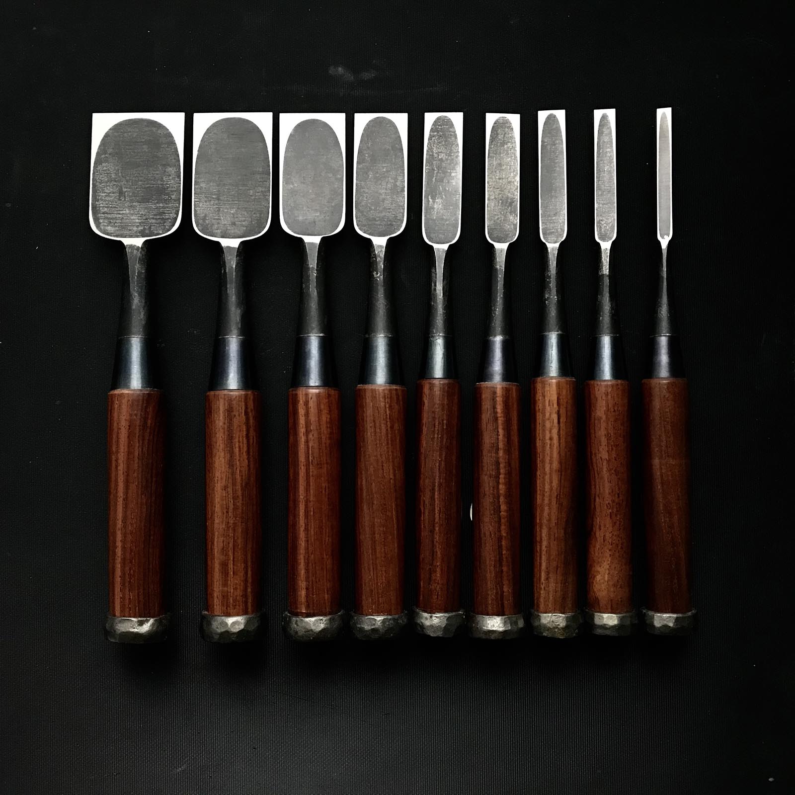 Old stock Bench chisels set of Yamahiro's early works 岡山猛作 追入10本組鑿 山弘 三分長柄 Oiirenomi