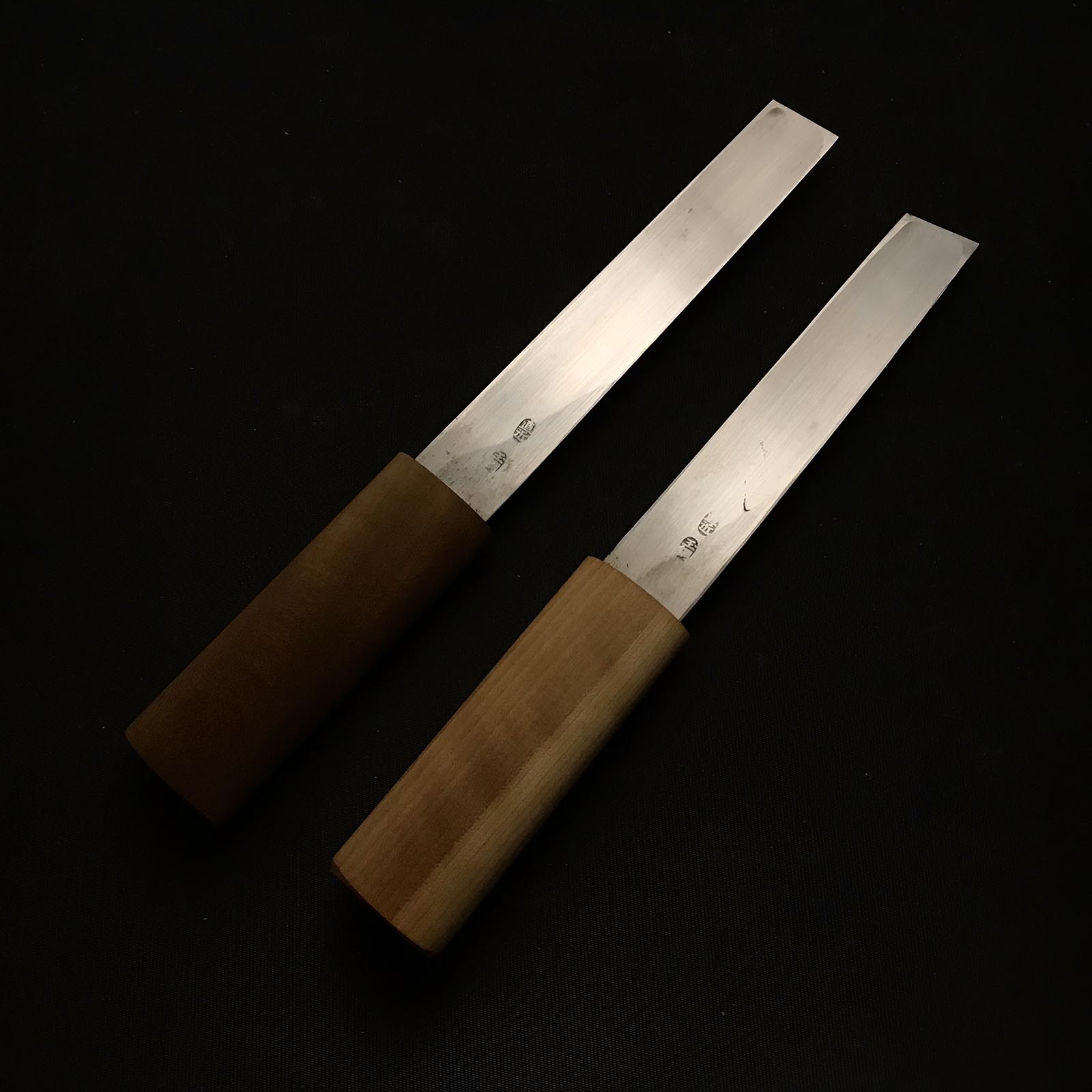 掘出し物 直近 玉鋼 塗師屋小刀 右 150mm&180mm