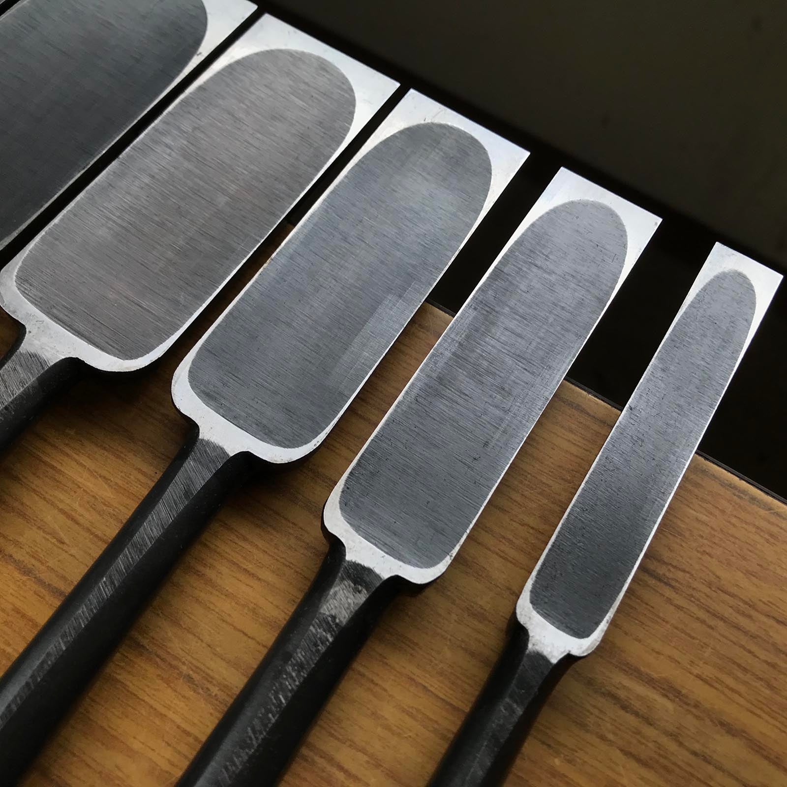 Fujihiro Slick Chisels by Chuutarou Imai 今井忠太郎作 二治弘 穴屋鑿 15,24,30,36,42,48mm