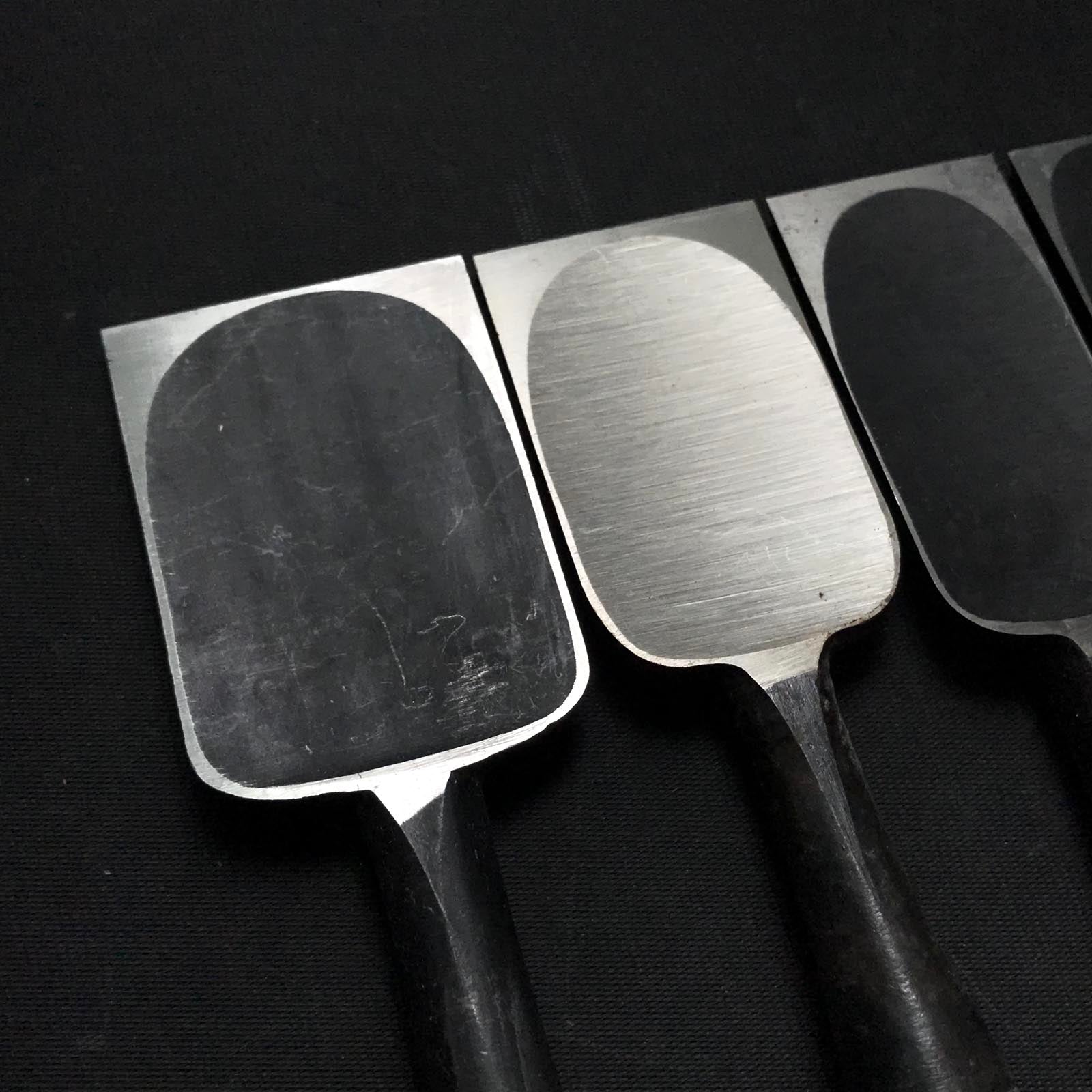 #M118 Mixed set for beginner Bench chisels set by unknown smith バラ鑿合わせ 初心者におすすめ 追入組鑿 作者不明 Oirenomi