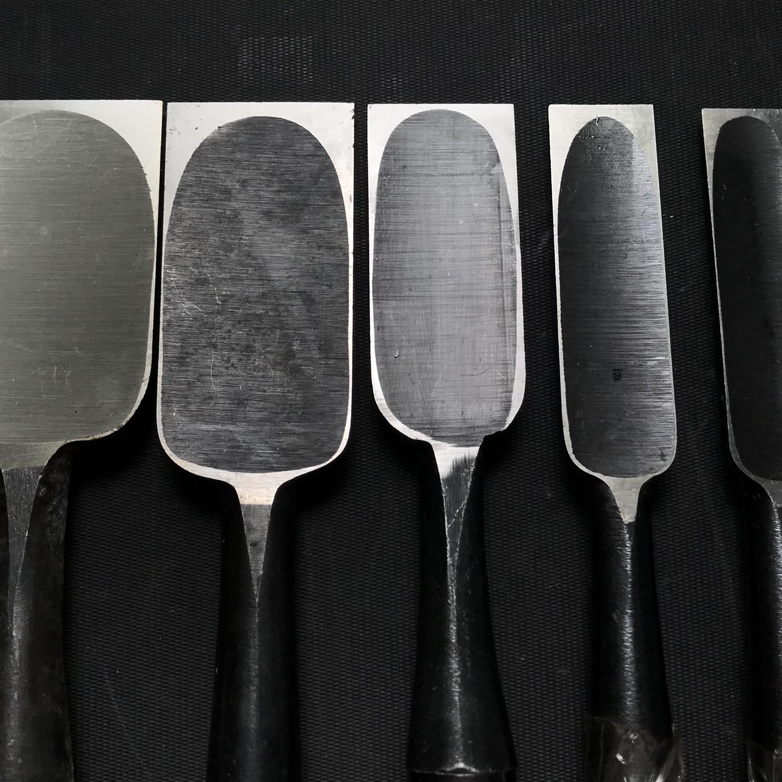 #M118 Mixed set for beginner Bench chisels set by unknown smith バラ鑿合わせ 初心者におすすめ 追入組鑿 作者不明 Oirenomi