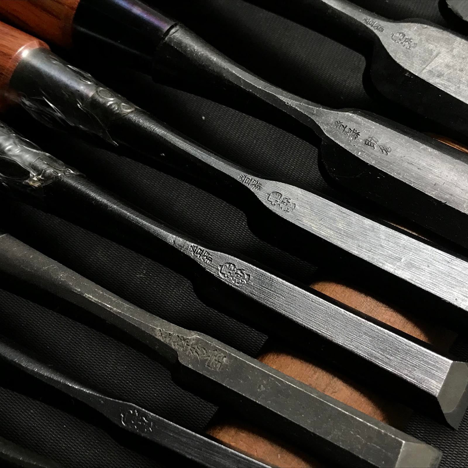 #M118 Mixed set for beginner Bench chisels set by unknown smith バラ鑿合わせ 初心者におすすめ 追入組鑿 作者不明 Oirenomi