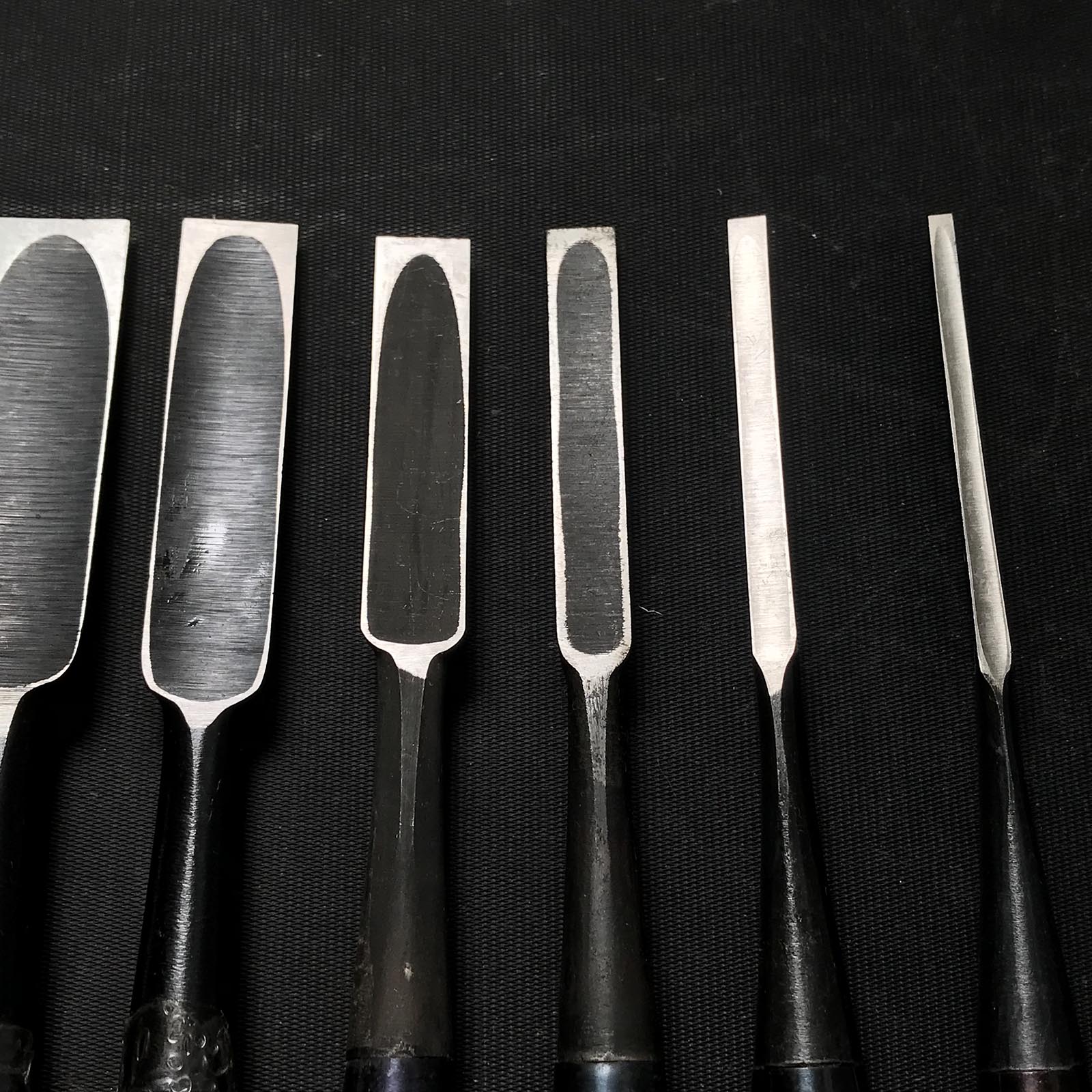 #M121 Mixed set for beginner Bench chisels set by unknown smith バラ鑿合わせ 初心者におすすめ 追入組鑿 作者不明 Oirenomi