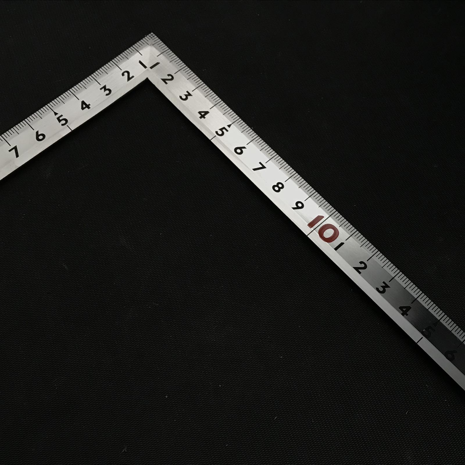 Shinwa 10370 Chohou Stainless Steel Carpenter Sashigane シンワ 大工用 重宝曲尺 表裏同目 50cm