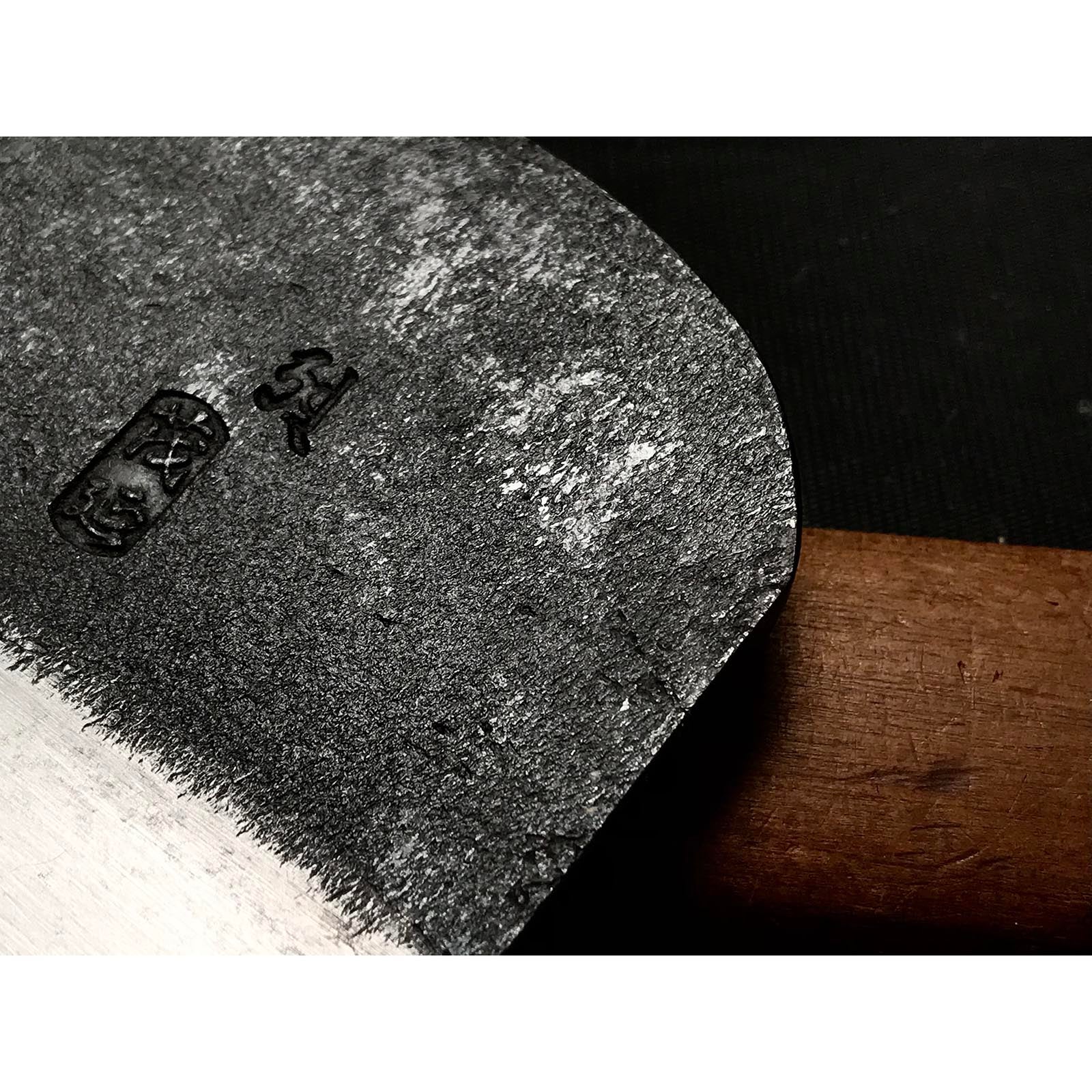 Lightly used Shigenobu Smoothing Plane (Kanna) by Mosaku With New Koyoshiya dai 中古 茂延 も作 仕上げ鉋 80mm