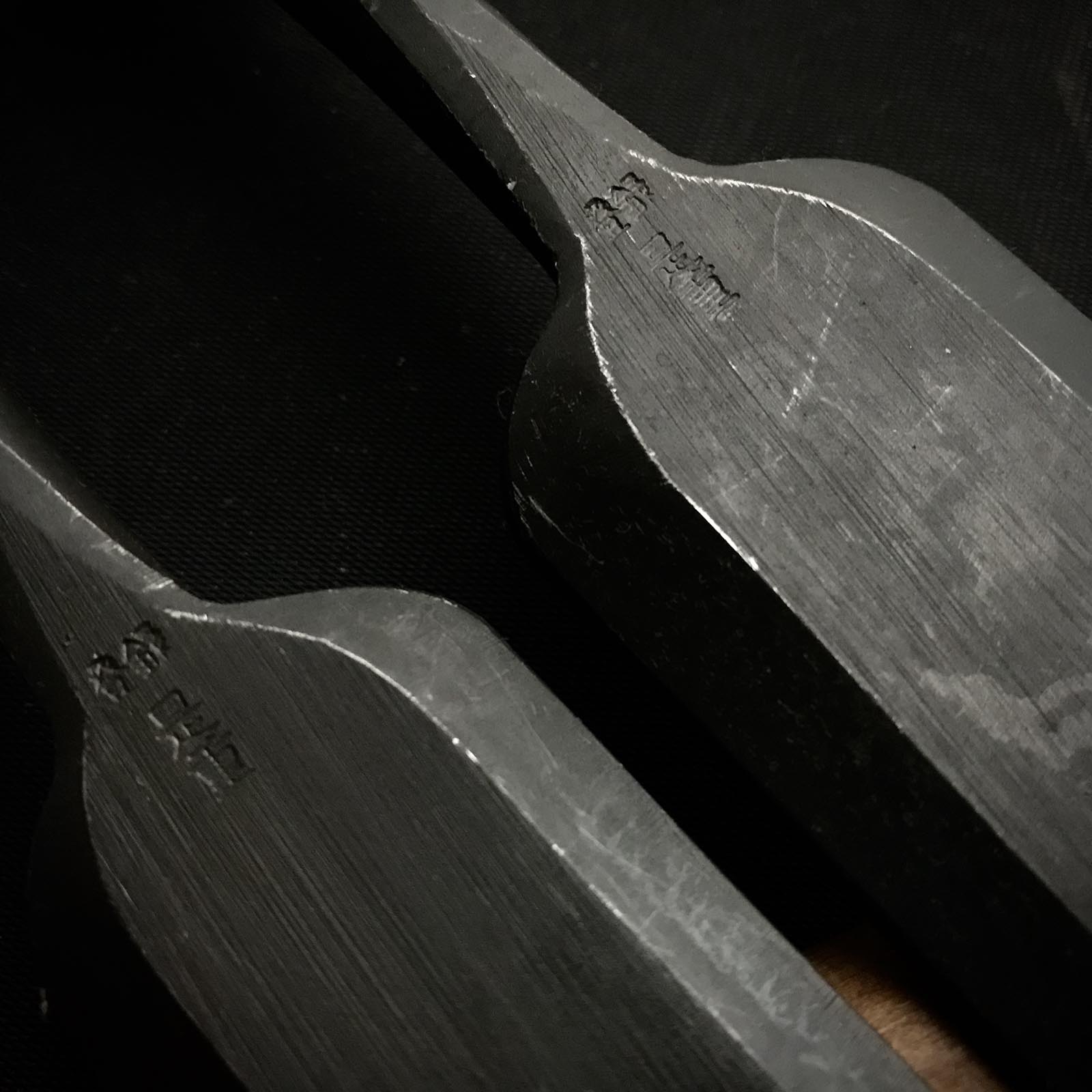 Koreshige Paring chisels by unknown smith 是重 薄鑿 Usunomi