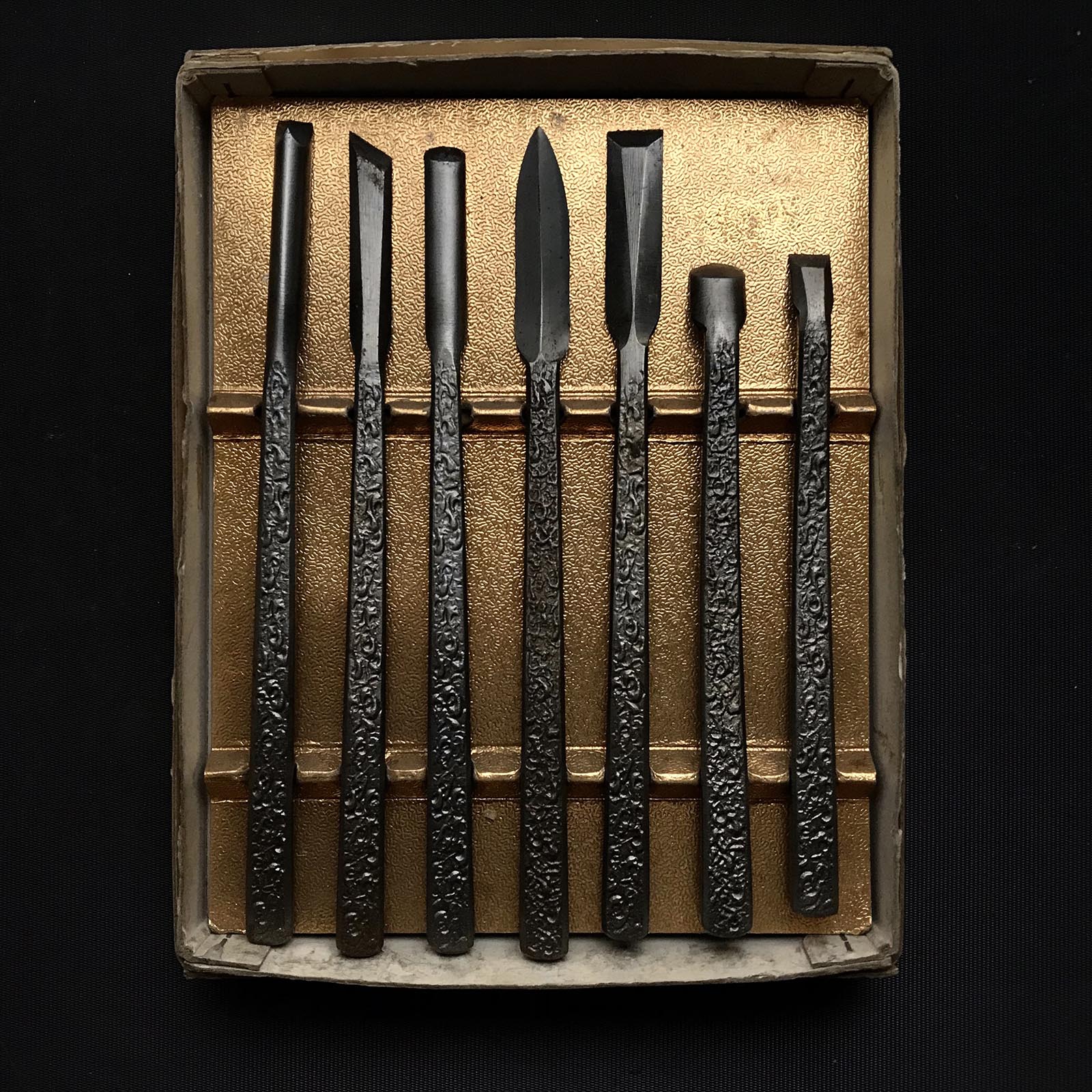 Old stock Carving chisels set with Blue steel 掘出し物 共柄彫刻刀セット 青紙鋼