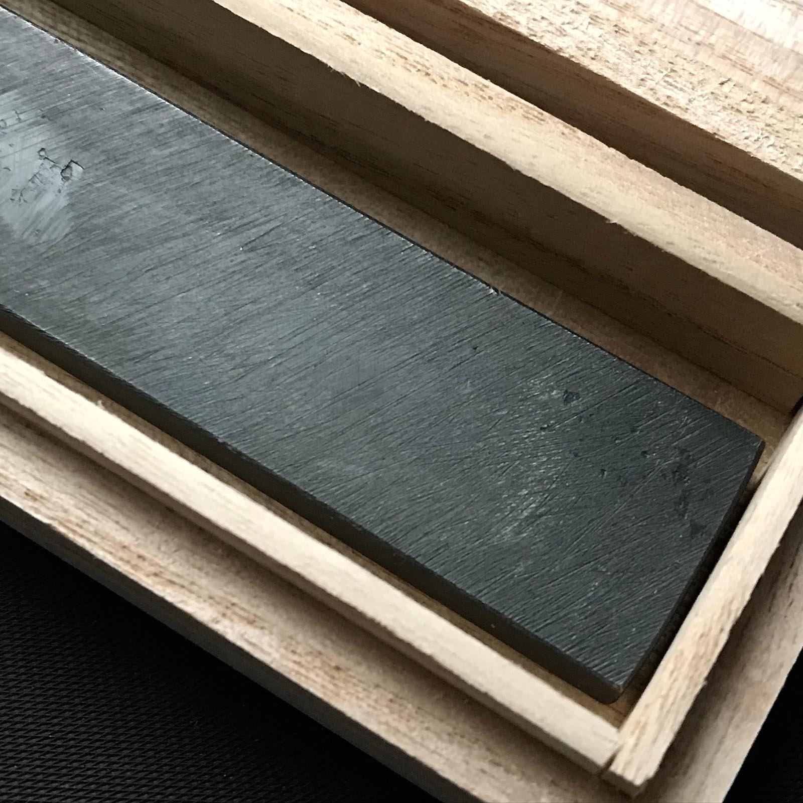 Hirotsugu Kensaki Knives Finished by Kurashige Eisuke 廣貢 剣先 倉重栄助仕上げ 桐箱付 24mm