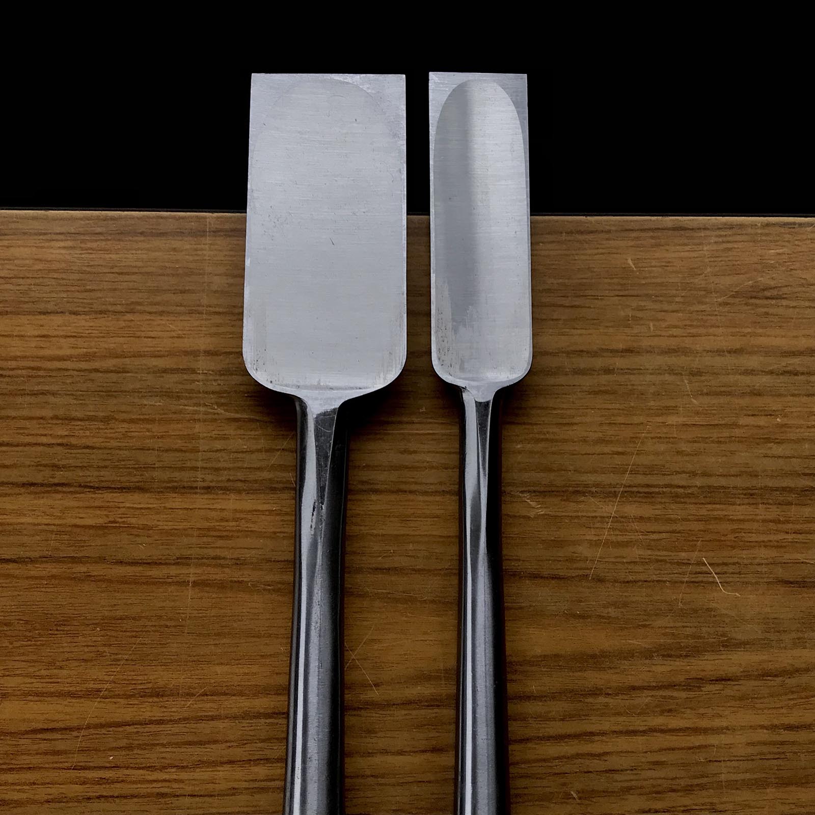 旧蔵 広次 鑿(おおつきのみ、ほんつきのみ) 掘り出し物 廣貢 本突き鑿 30,48mm