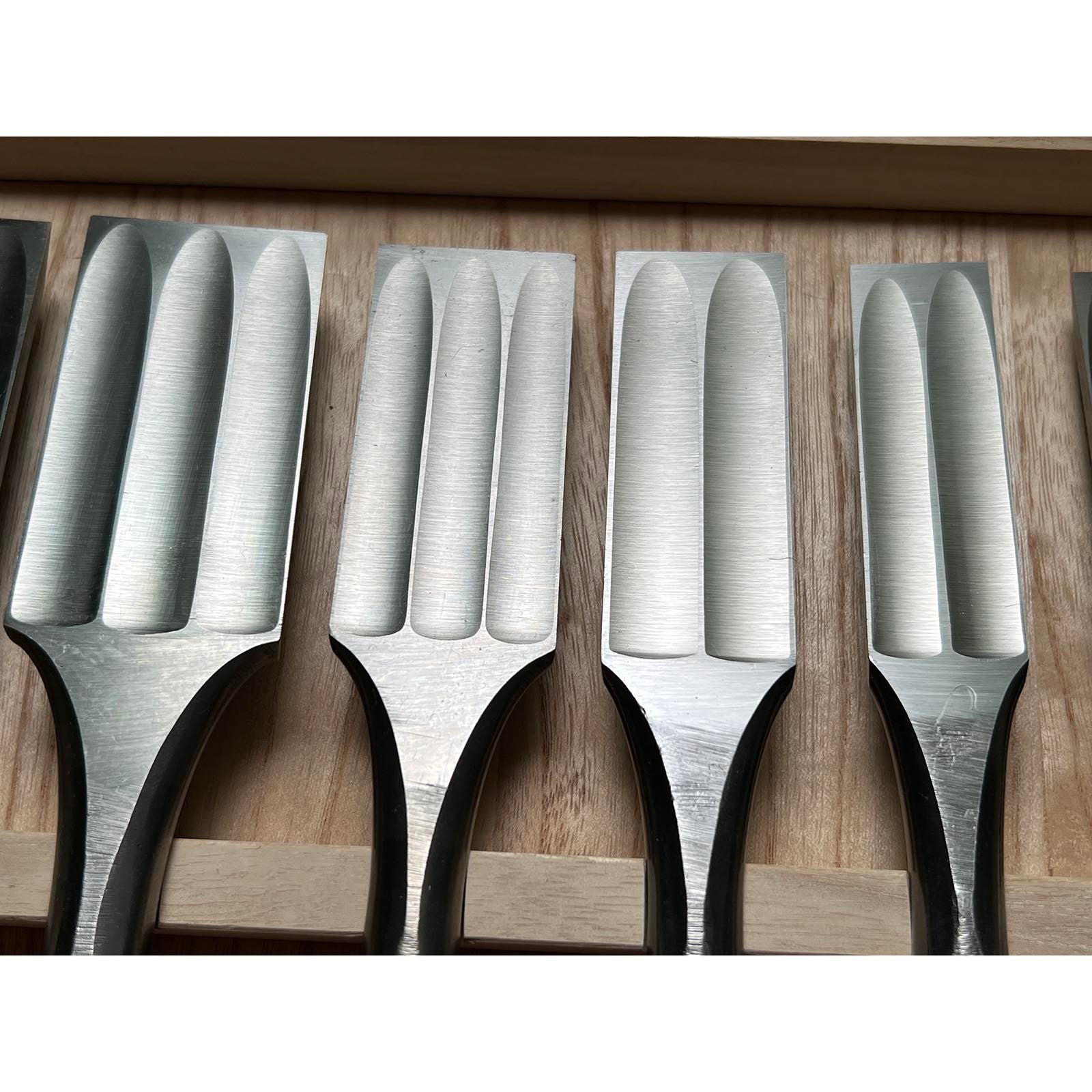 Old stock Sukemaru 3rd Damekiri chisels set with Triple ura 掘出し物 三代助丸作 碓氷金三郎氏 ダメ切り7本組鑿 Damekirinomi