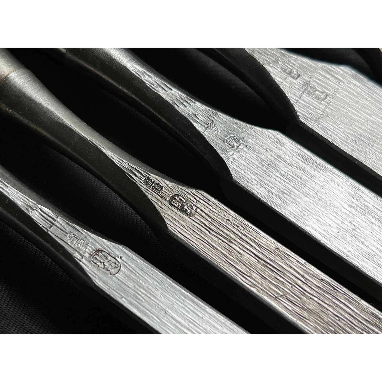 Old stock Sukemaru 3rd Damekiri chisels set with Triple ura 掘出し物 三代助丸作 碓氷金三郎氏 ダメ切り7本組鑿 Damekirinomi
