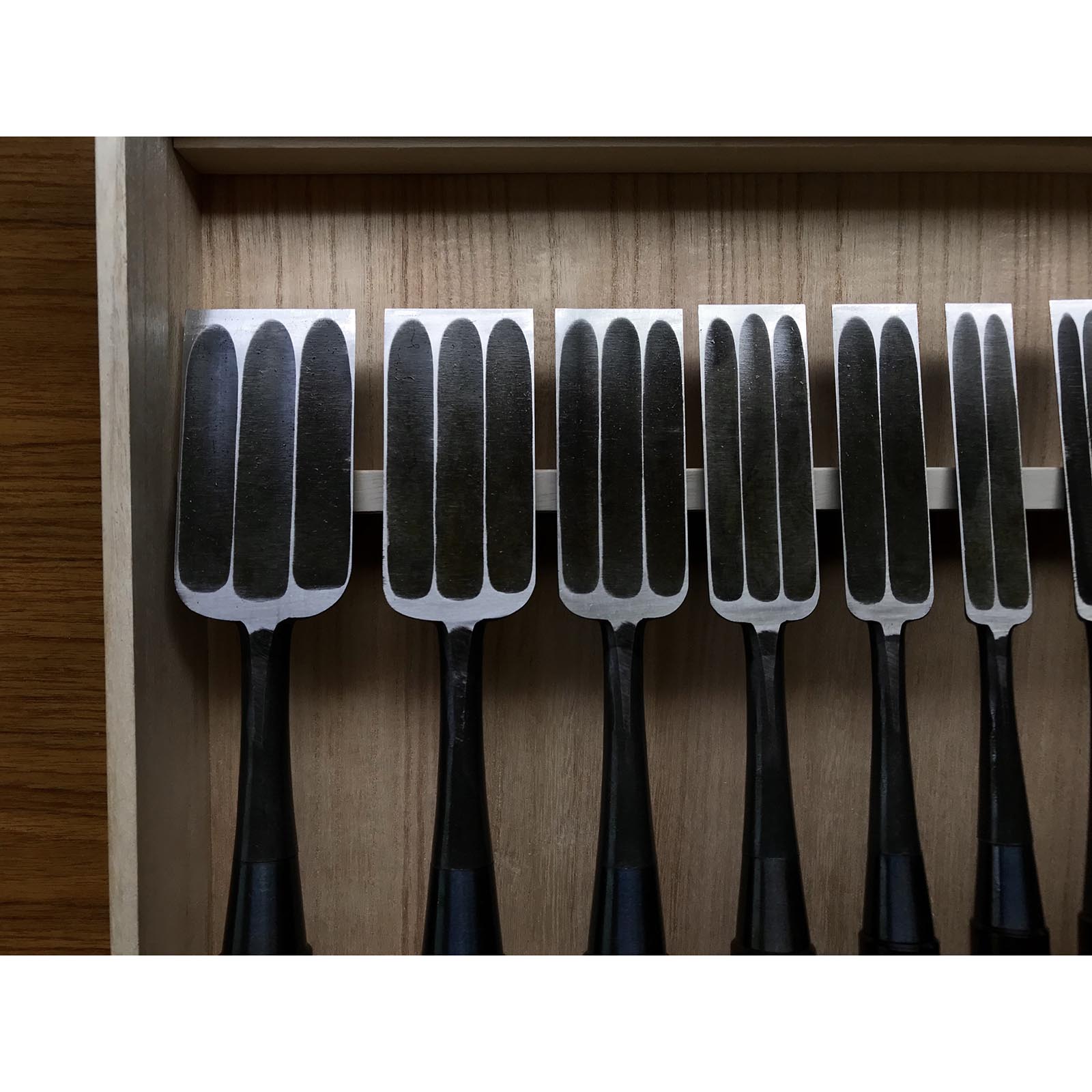 Fujihiro Koumaru Type Paring chisels set by Chuutarou Imai 今井忠太郎作 二治弘 甲丸薄組鑿 Usuinomi