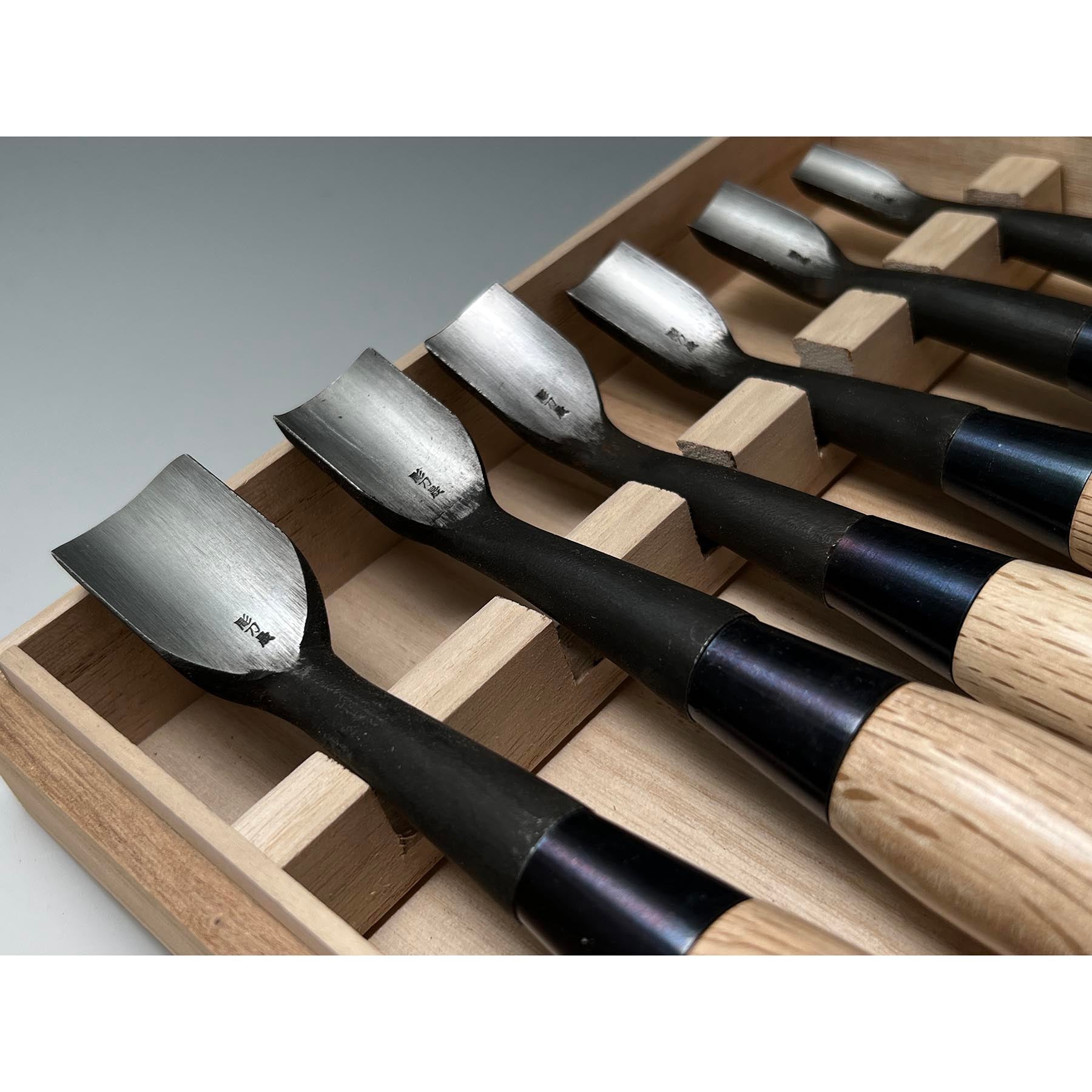 Chotousei Spoon chisels set Carving chisels with blue steel 彫刀晟 小倉彫刻刃物製作所 丸曲組鑿 青紙鋼