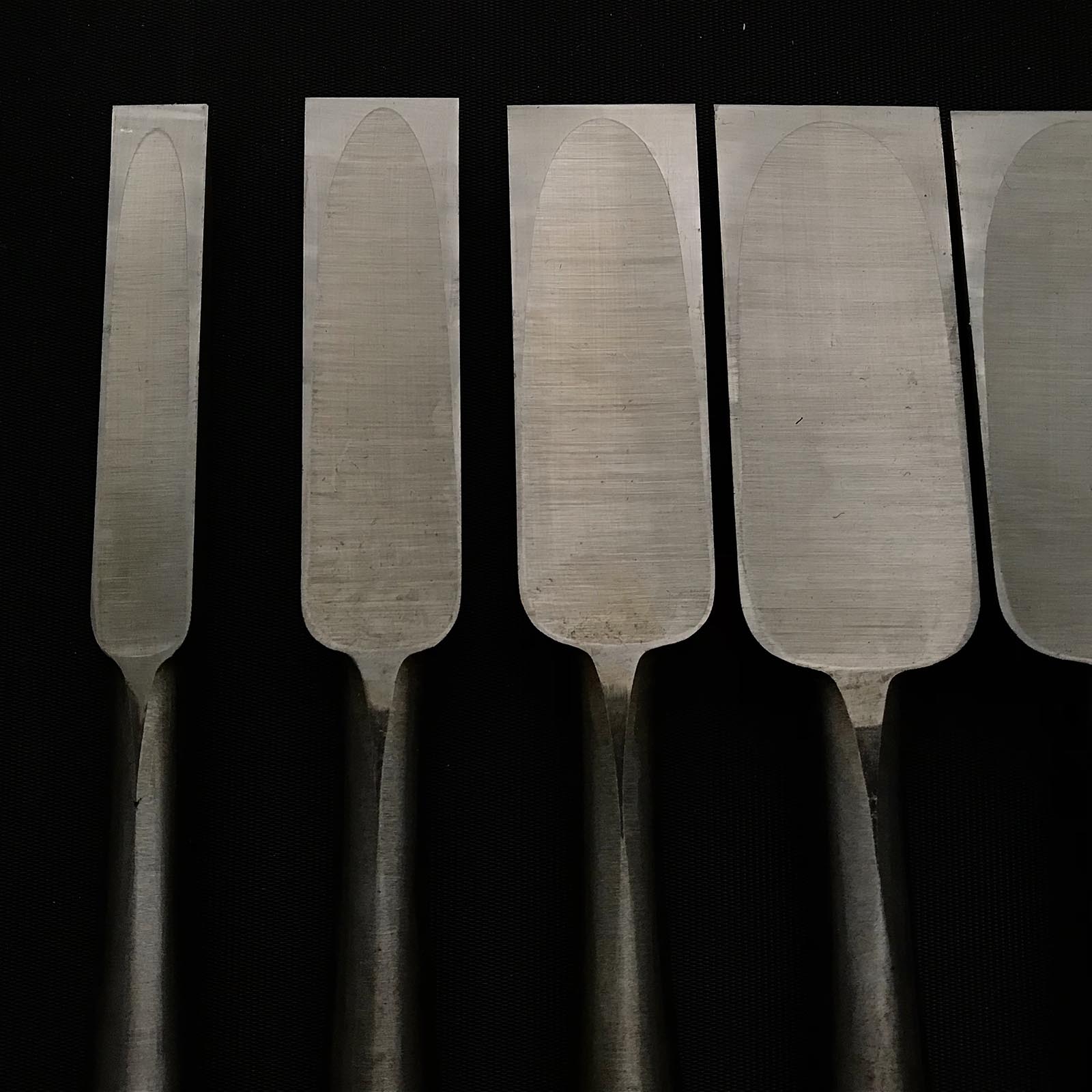 掘り出し物 藤近 磨き仕上 叩鑿 6本組 タタキノミ