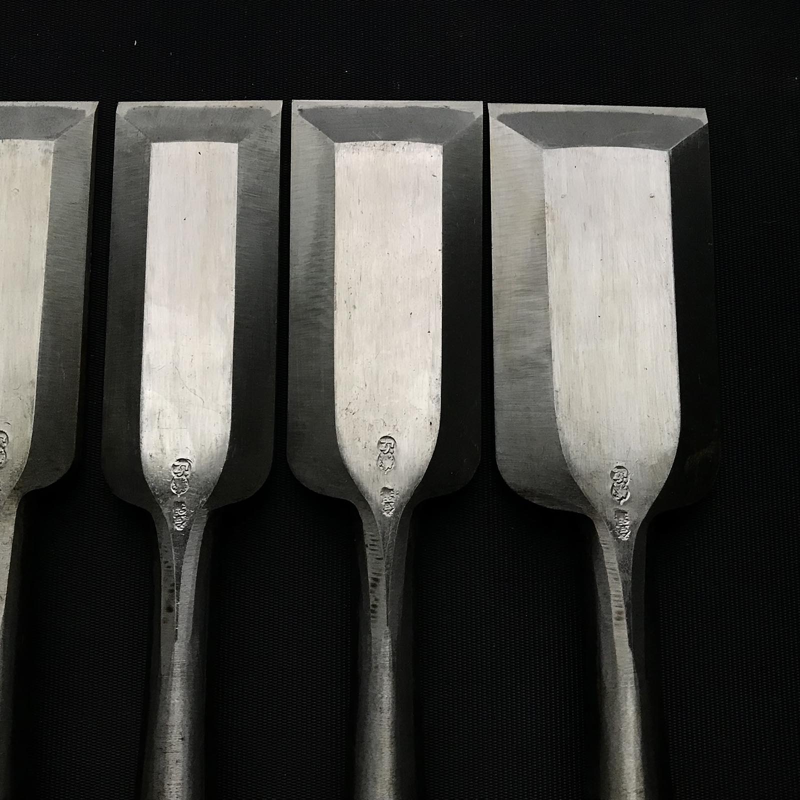 掘り出し物 藤近 磨き仕上 叩鑿 6本組 タタキノミ