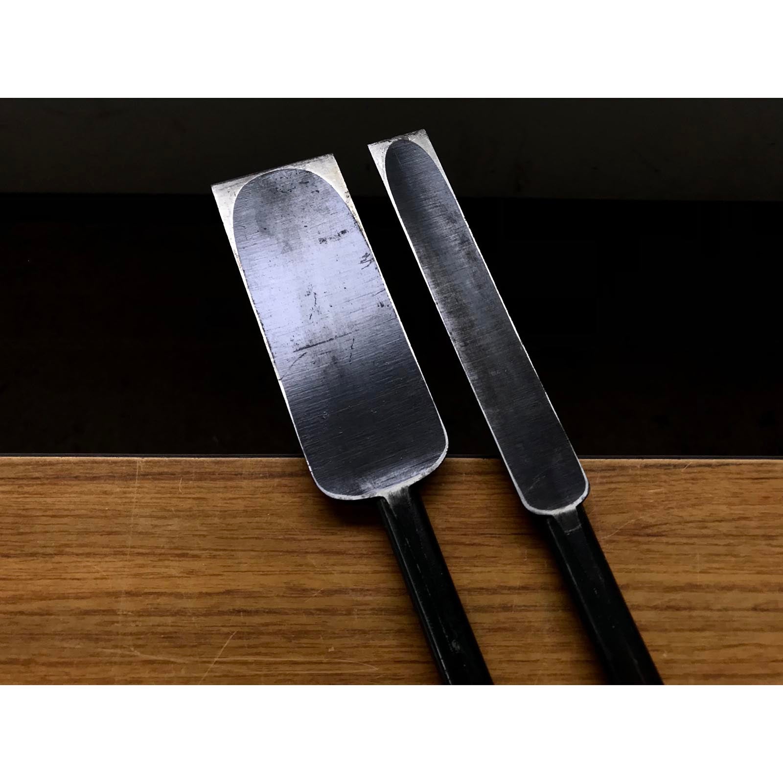 Old stock Hirochika Slick Chisels set by Hasegawa Fujisaku 掘出し物 長谷川藤作氏 廣近 本突き組鑿 黒檀柄 48,24mm Ootsuki-Nomi, Hontsuki-Nomi