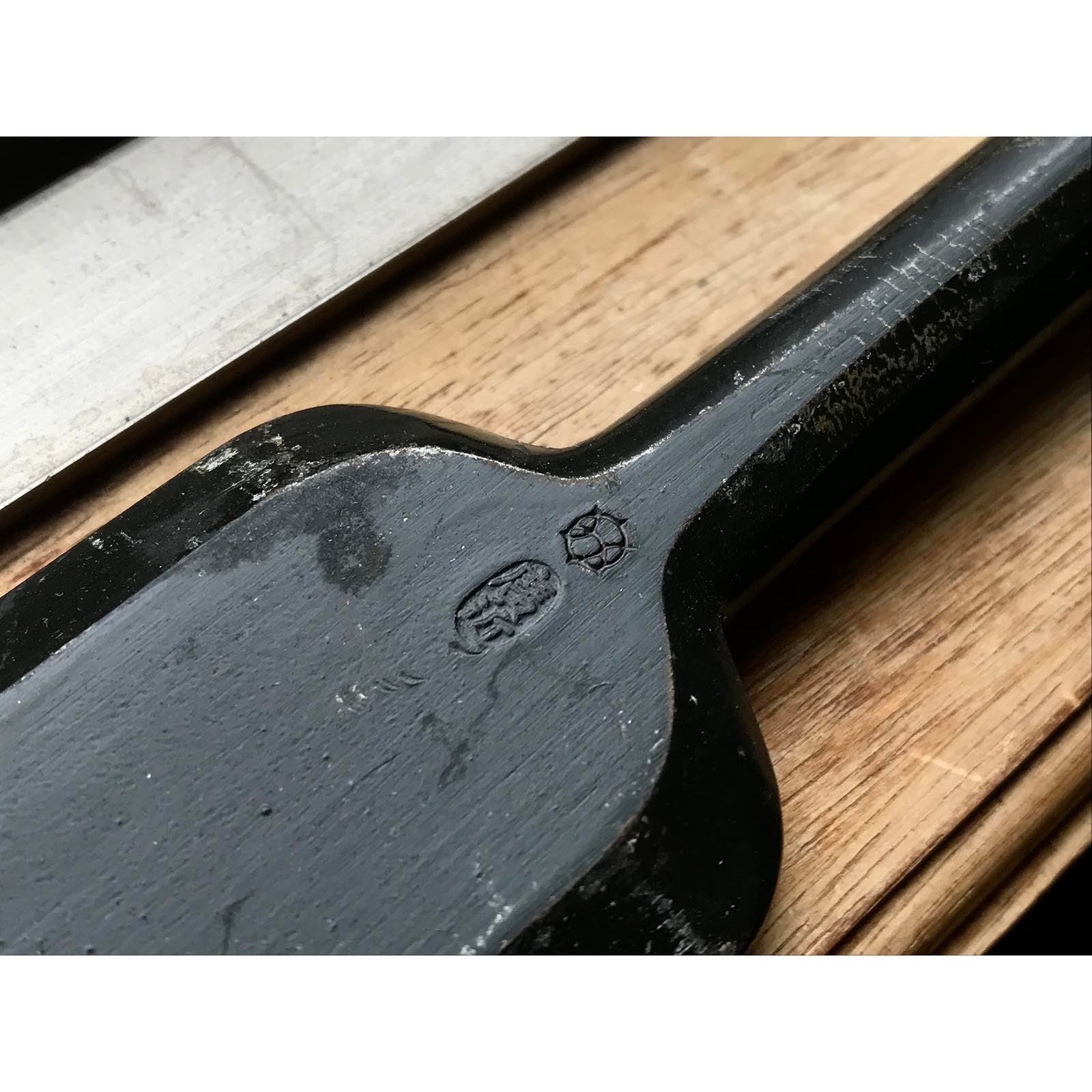 Old stock Hirochika Slick Chisels set by Hasegawa Fujisaku 掘出し物 長谷川藤作氏 廣近 本突き組鑿 黒檀柄 48,24mm Ootsuki-Nomi, Hontsuki-Nomi