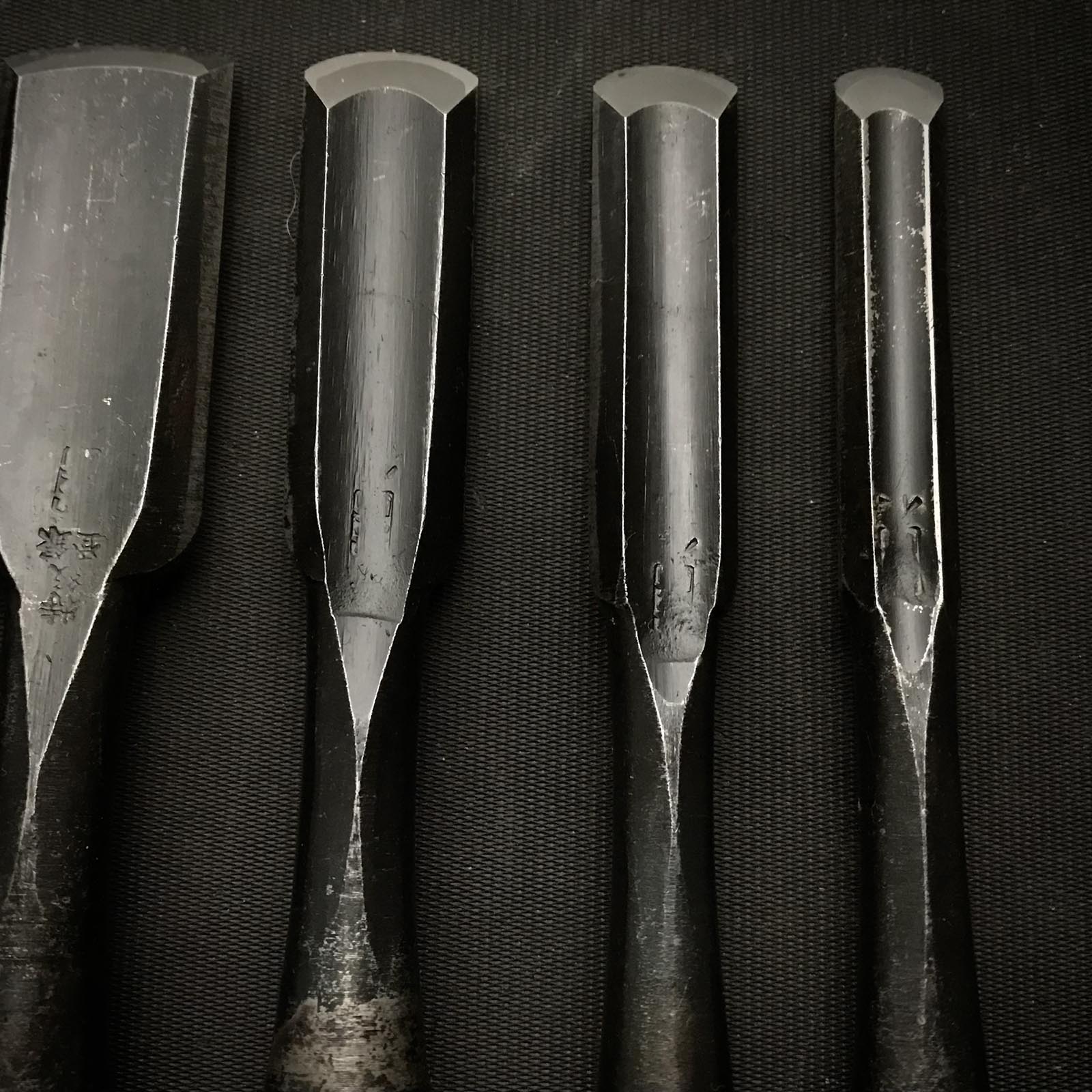 #14 Old stock Iwazaki Soto maru chisels set by Iwazaki Eisuke 掘出し物 岩崎永祐作 外丸組鑿 5本組 Sotomarunomi