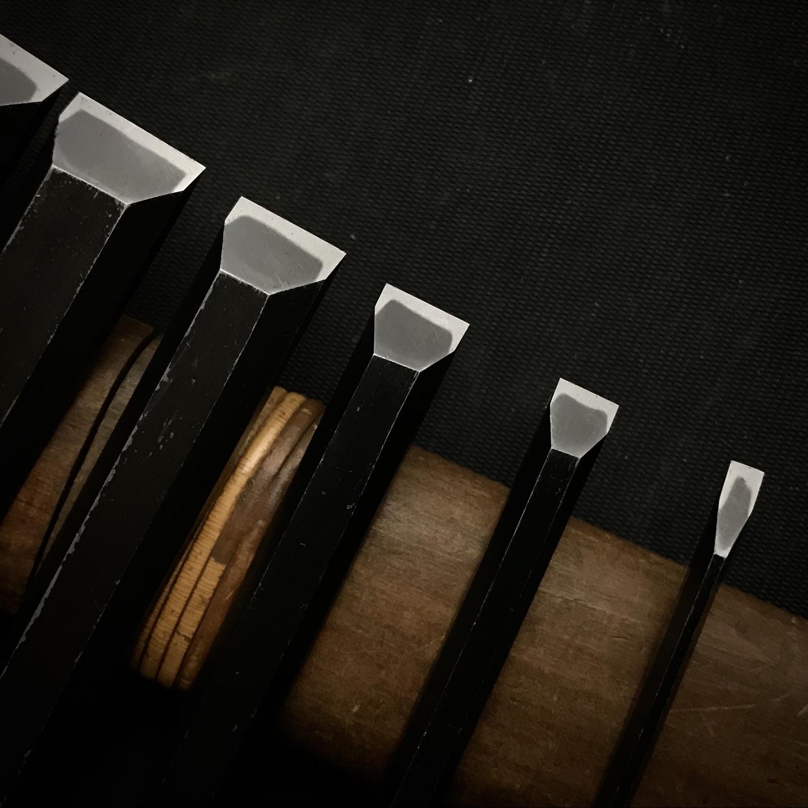 今井忠太郎作 二治弘 中叩組鑿 桐箱付 Chutatakinomi #4