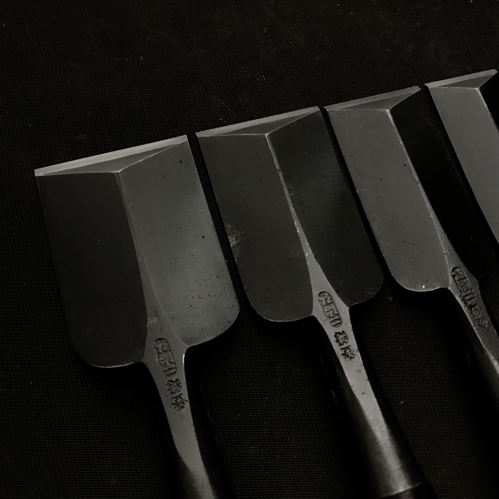 今井忠太郎作 二治弘 鎬追入組鑿 桐箱付 Shinoginomi