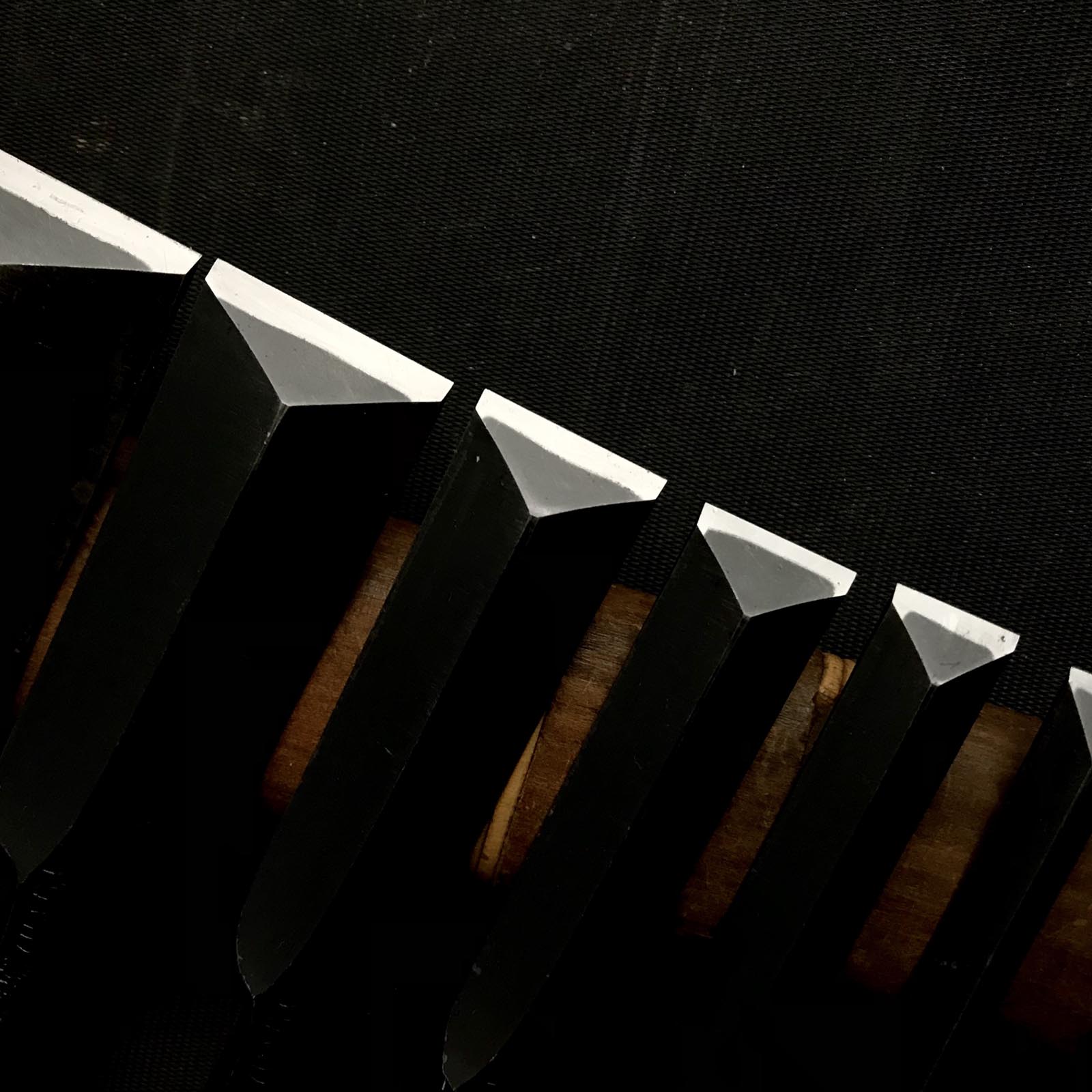 今井忠太郎作 二治弘 鎬追入組鑿 桐箱付 Shinoginomi