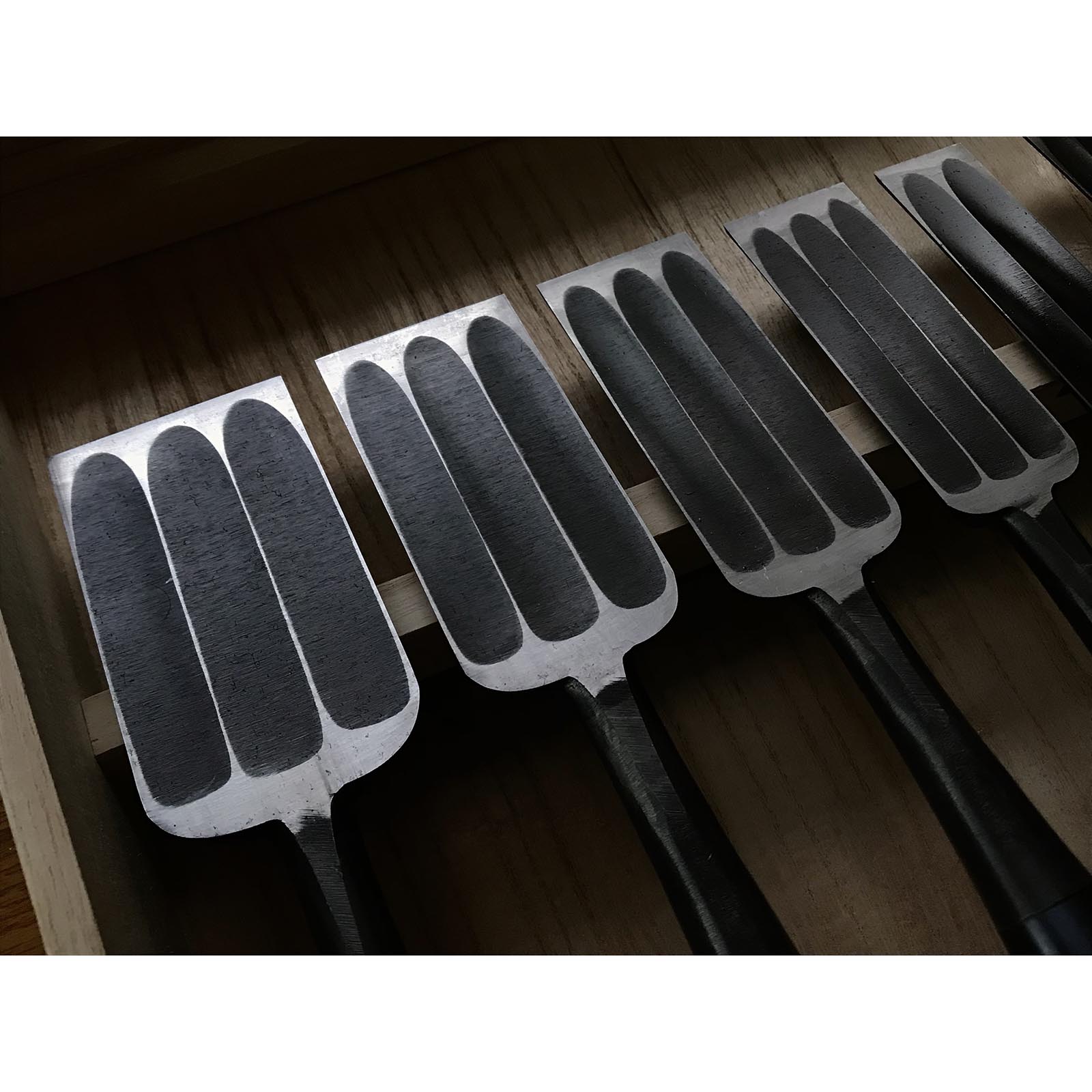 Fujihiro Koumaru Type Paring chisels set by Chuutarou Imai 今井忠太郎作 二治弘 甲丸薄組鑿 Usuinomi #2