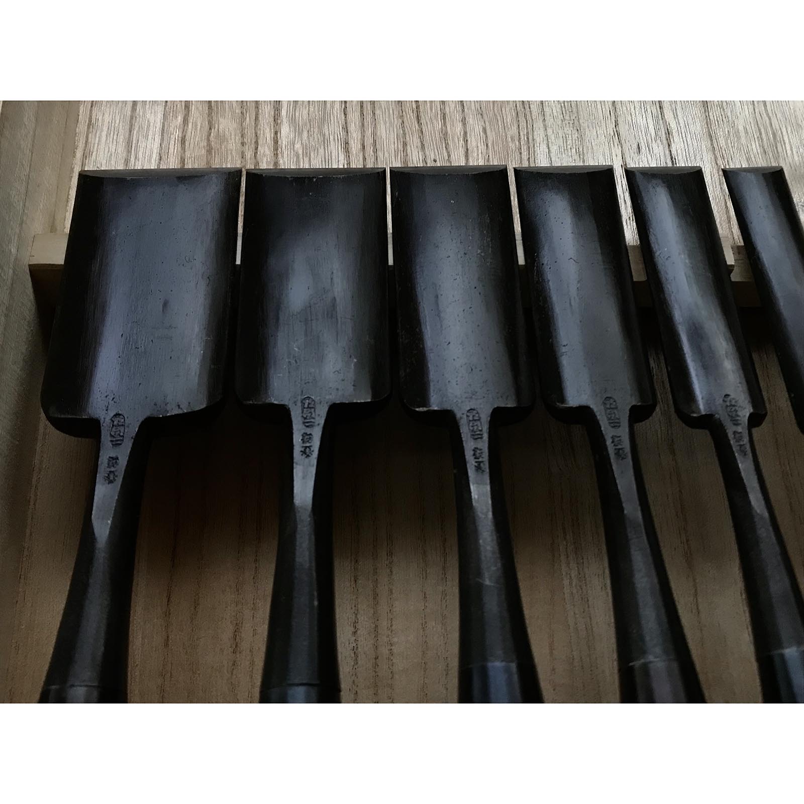 Fujihiro Koumaru Type Paring chisels set by Chuutarou Imai 今井忠太郎作 二治弘 甲丸薄組鑿 Usuinomi #2