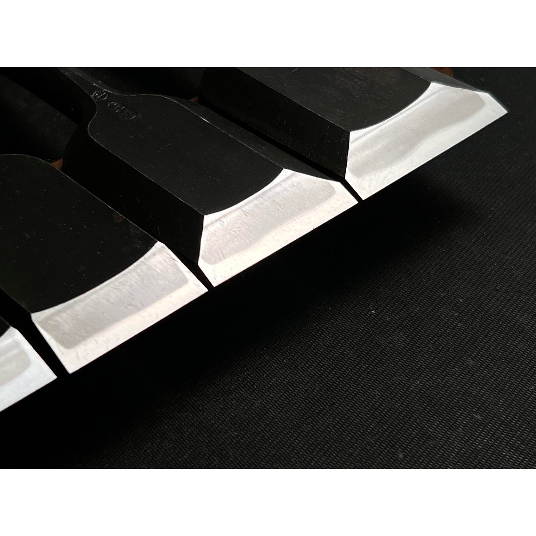 Used Hidari Ichihiro Second Generation Kakuuchi Bench chisels set 中古 月市弘 二代目左市弘山崎勇作 角打追入組鑿 Oirenomi